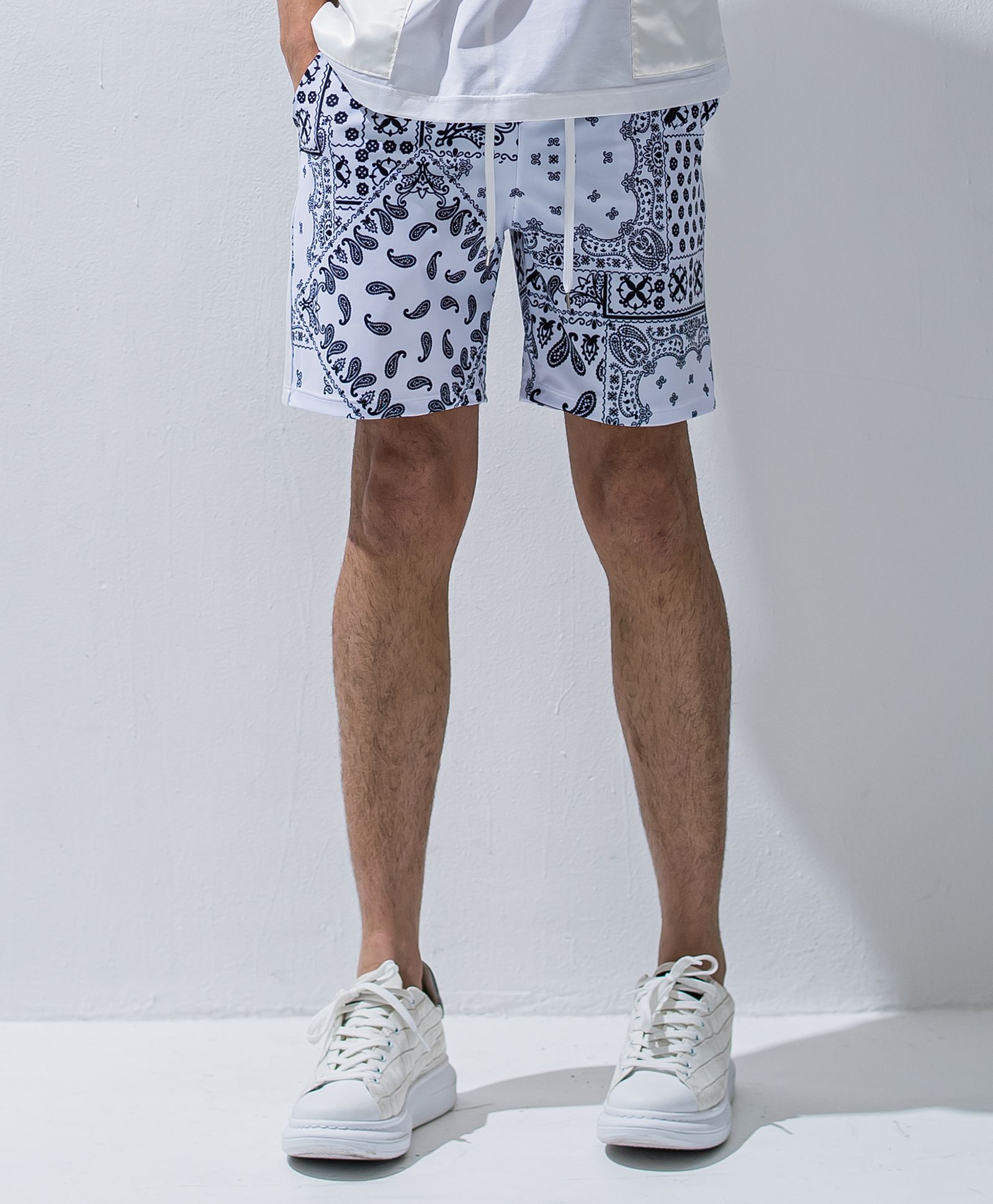 RESOUND CLOTHING - RUSH SHORTS / ラッシュショーツ / BANDANAWH