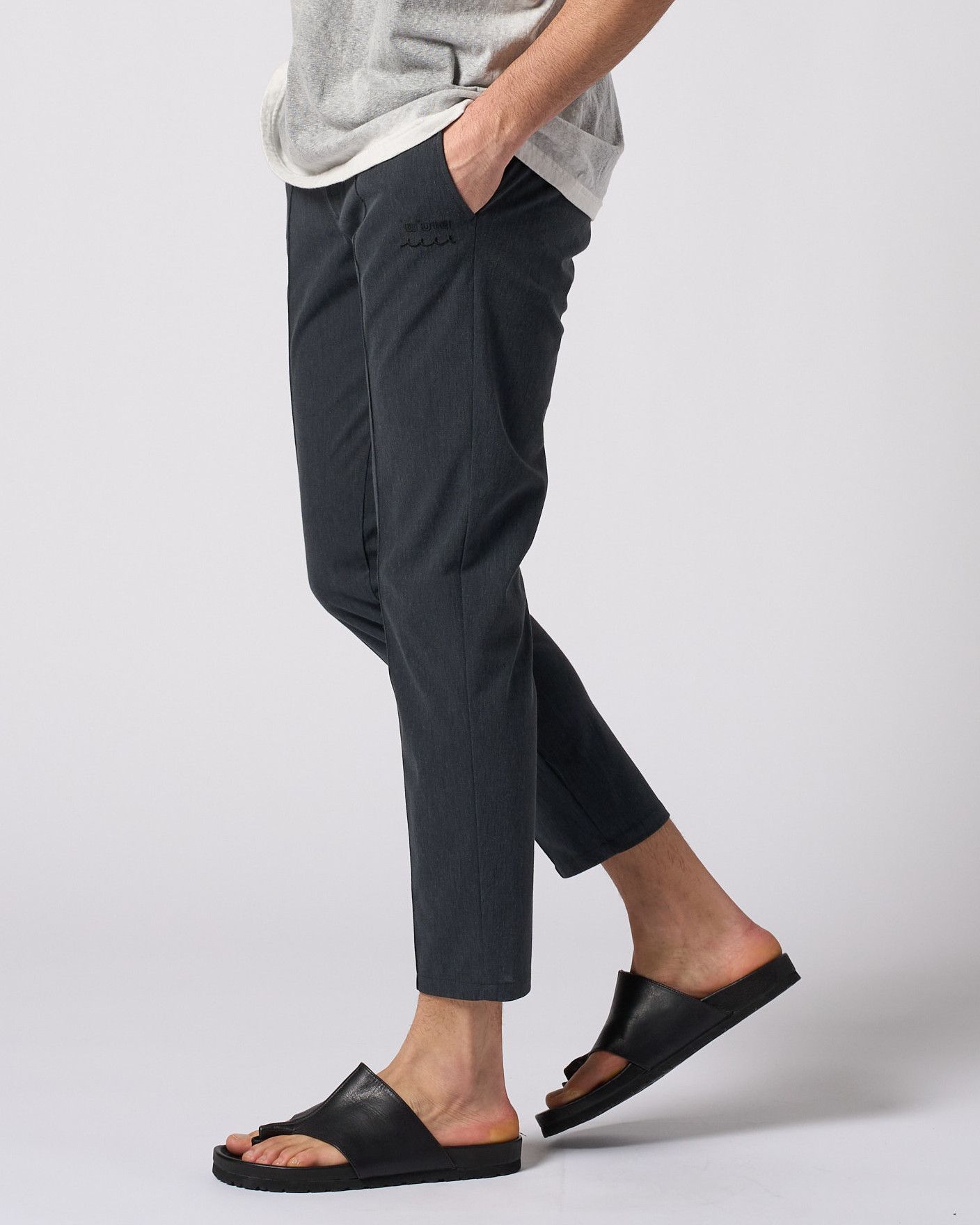 ☆先行予約☆ muta × wjk  / ピンタック イージースラックス / smart pin-tuck slacks  / CHARCOAL [501 mw01i]