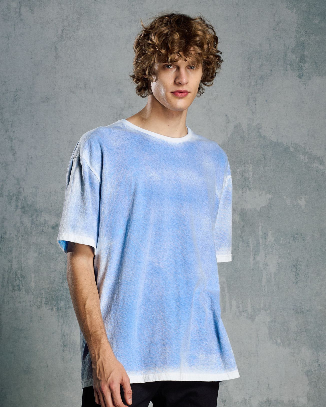 ☆先行予約☆ スプレー加工カットソー /  back-spray dye S/S / FADE BLUE [7135 cj75i]