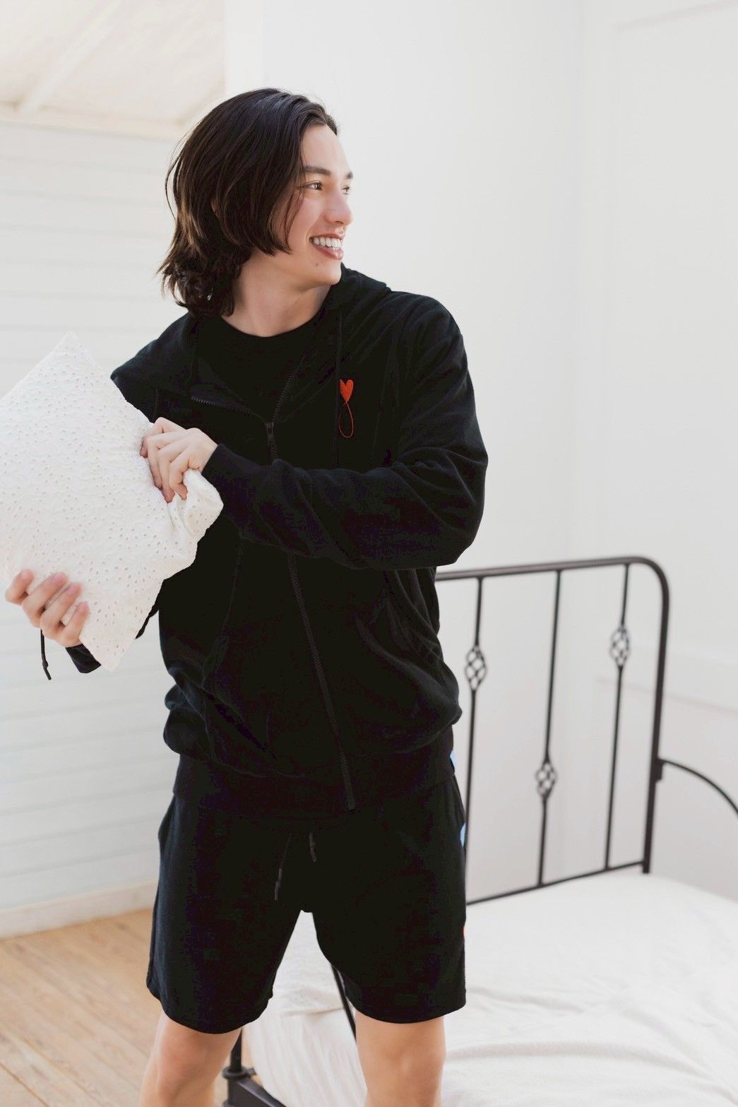 ロングスリーブTシャツ / Tiphanie / BLACK x RED