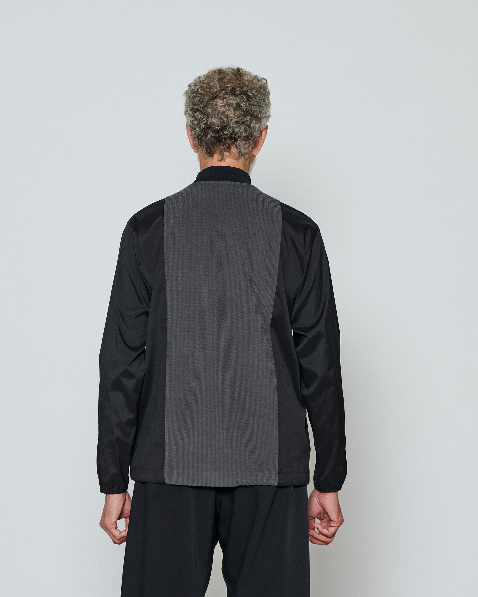 ☆先行予約☆  モックネックL/Sトップ / Split Mockneck L/S Top / CHARCOAL(BODY) BLACK(ARM)【CT2609】