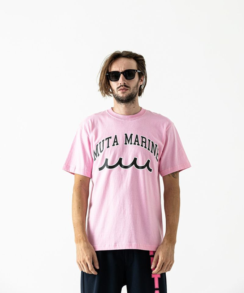 ACANTHUS - ACANTHUS x muta MARINE / muta College Logo Tee