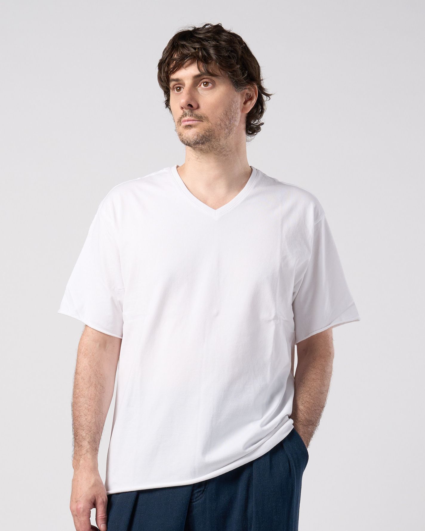 ☆先行予約☆ wjk  / カットオフVネック半袖Tシャツ / cut-off V-neck S/S / white【7002 js01k】