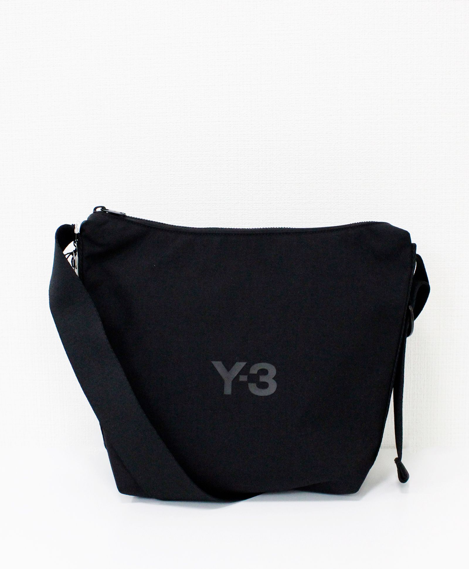 クロスボディバッグ / Y-3 CROSS BODY BAG / BLACK [JW6216-ACCS26]