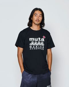 ☆先行予約☆muta MARINE × ACANTHUS  / Wネームロゴ半袖Tシャツ /  W-name logo S/S tee / BLACK【MA2728】