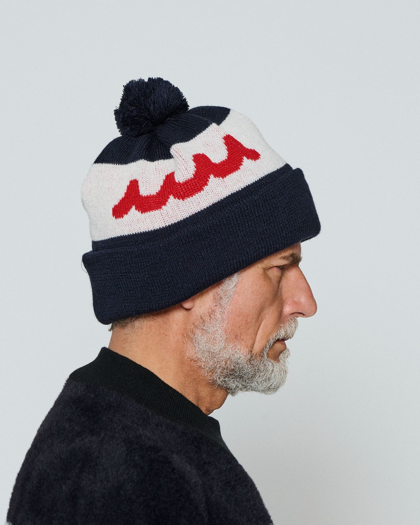 ☆先行予約☆ muta MARINE × ACANTHUS / ニットキャップ / Wave Logo Pom-pom Knit Cap / NAVY 【MA2664】