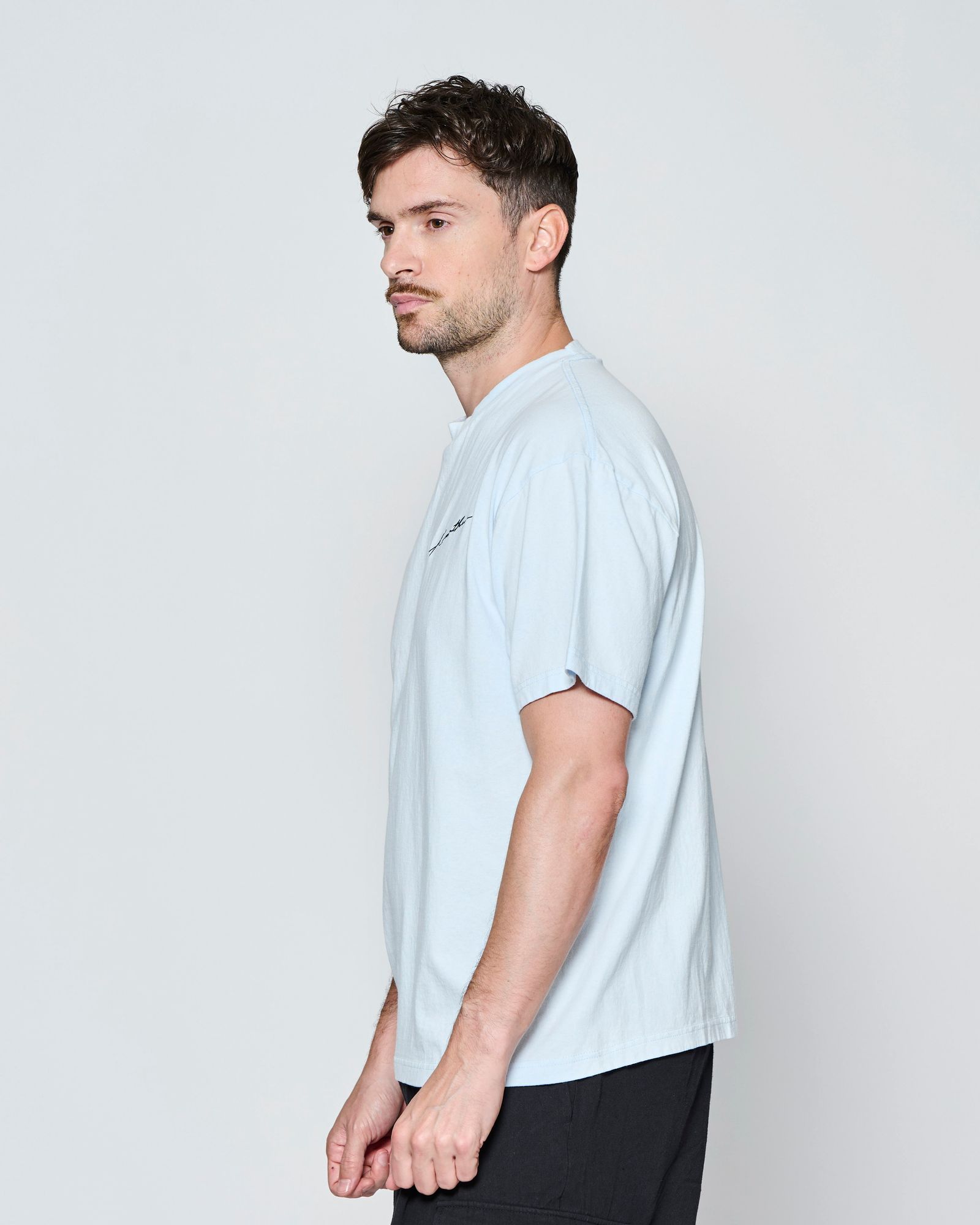 ☆先行予約☆ ヴィンテージ エンブロイダリーTシャツ  /  Vintage Wash Embroidered Tee / SAX【CT2705】