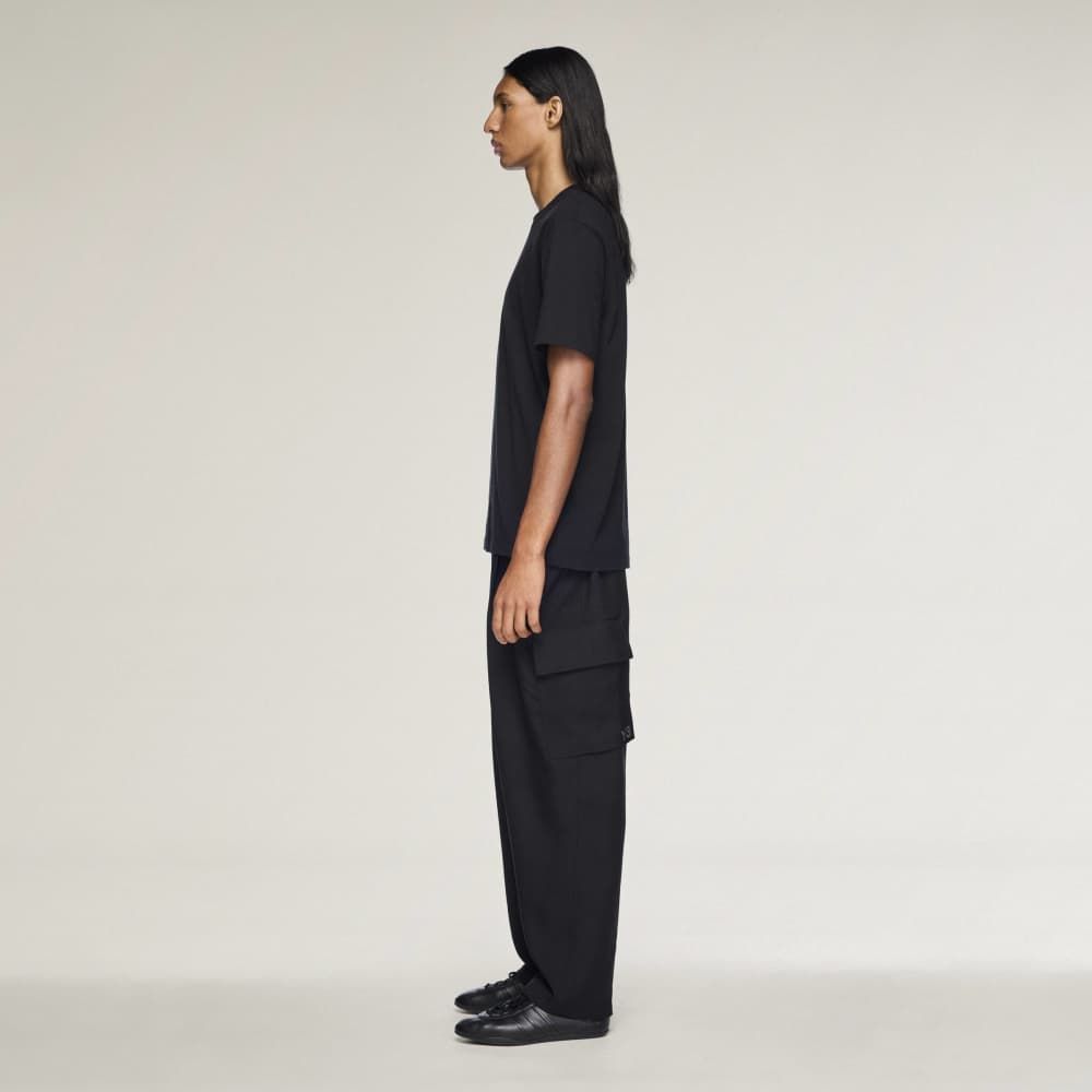 グラフィックショートスリーブTシャツ / Y-3 GFX SHORT SLEEVE TEE / BLACK [KR2223-APPS26]