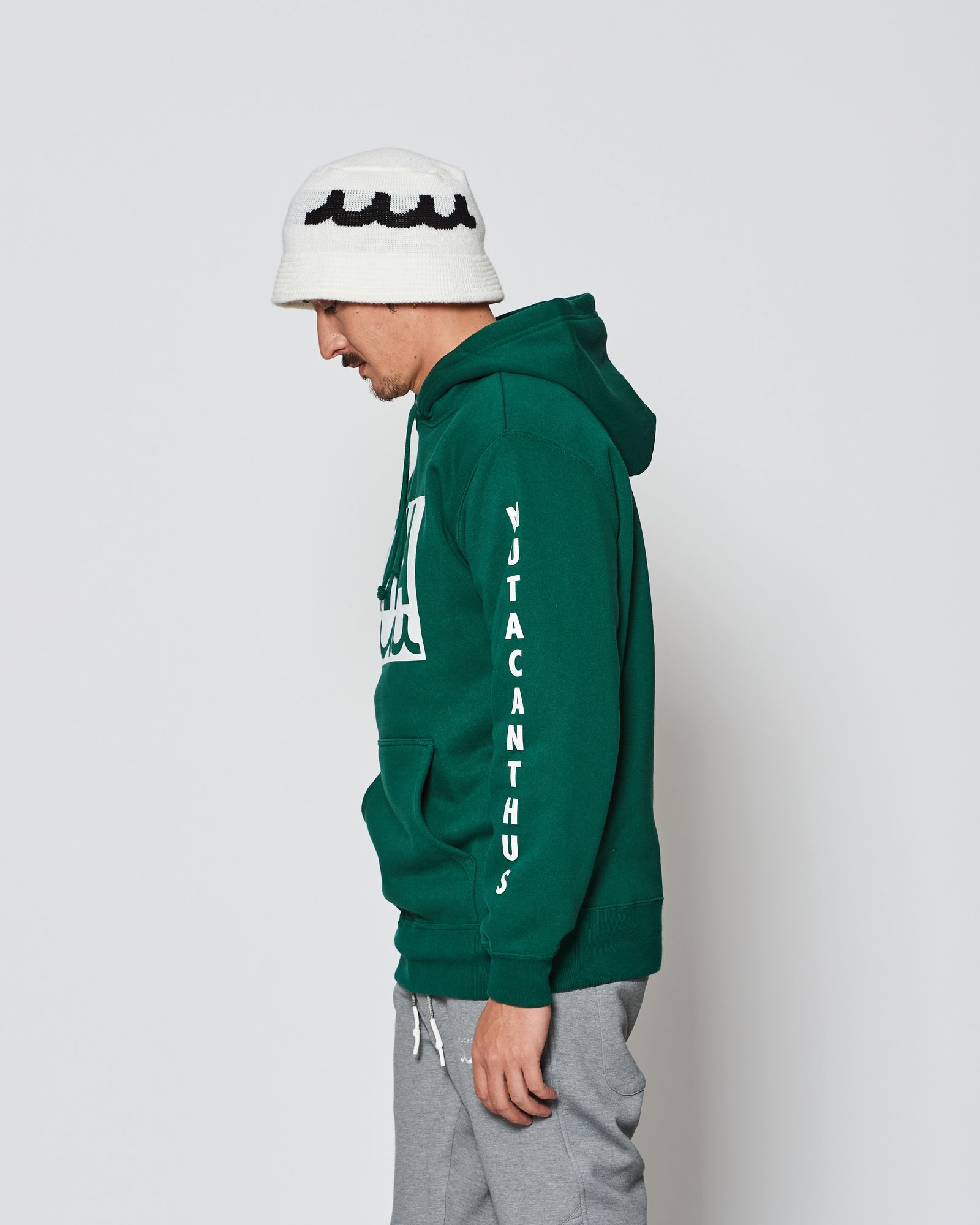 ACANTHUS - ACANTHUS × muta MARINE / muta MA Logo Hooded