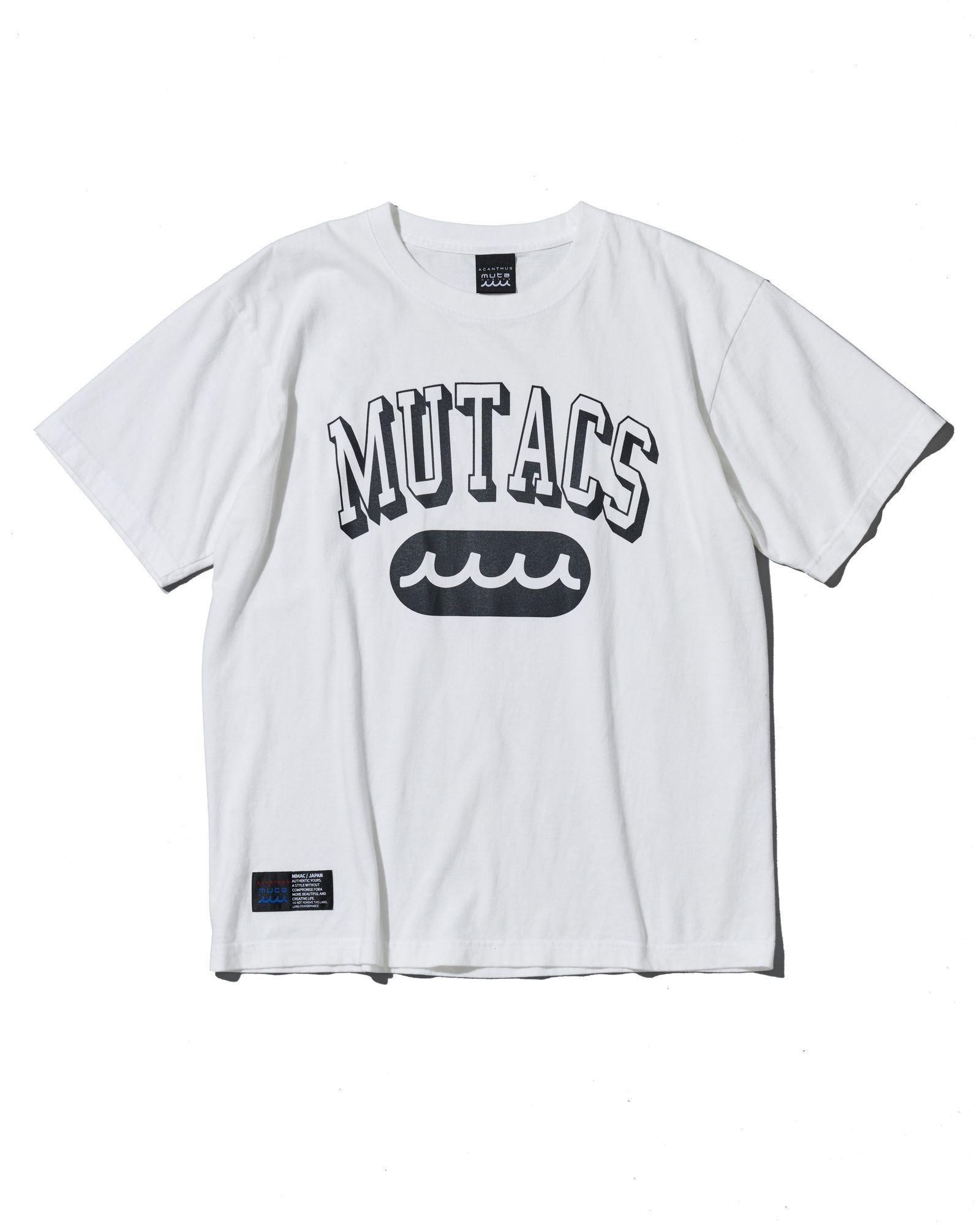 ☆先行予約☆ muta MARINE × ACANTHUS / カレッジロゴTシャツ / Shadow College Logo Tee / WHITE 【MA2662】