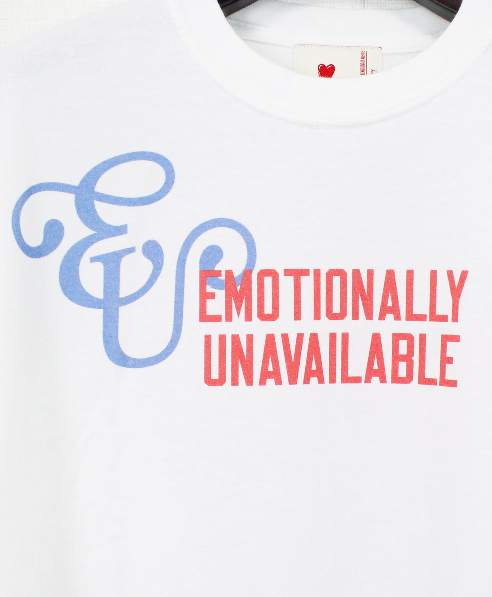 Emotionally Unavailable - ロゴTシャツ / LOGO TEE / ホワイト [EU