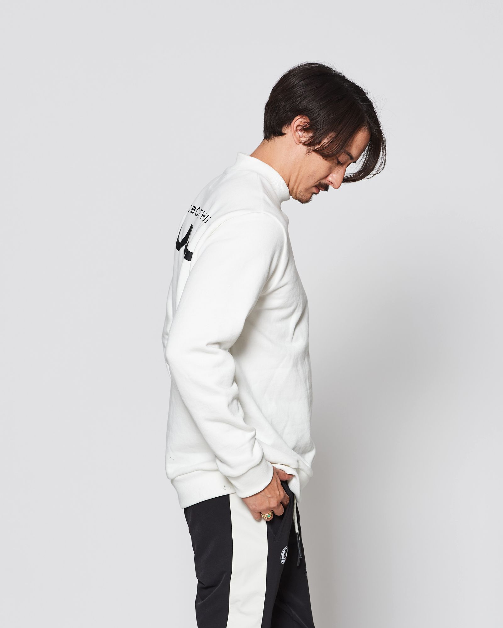 ☆先行予約販売2025年9月下旬～10月下旬頃入荷予定☆ ACANTHUS × muta MARINE / muta Mockneck Sweatshirts / スウェット / WHITE 【MA2535】