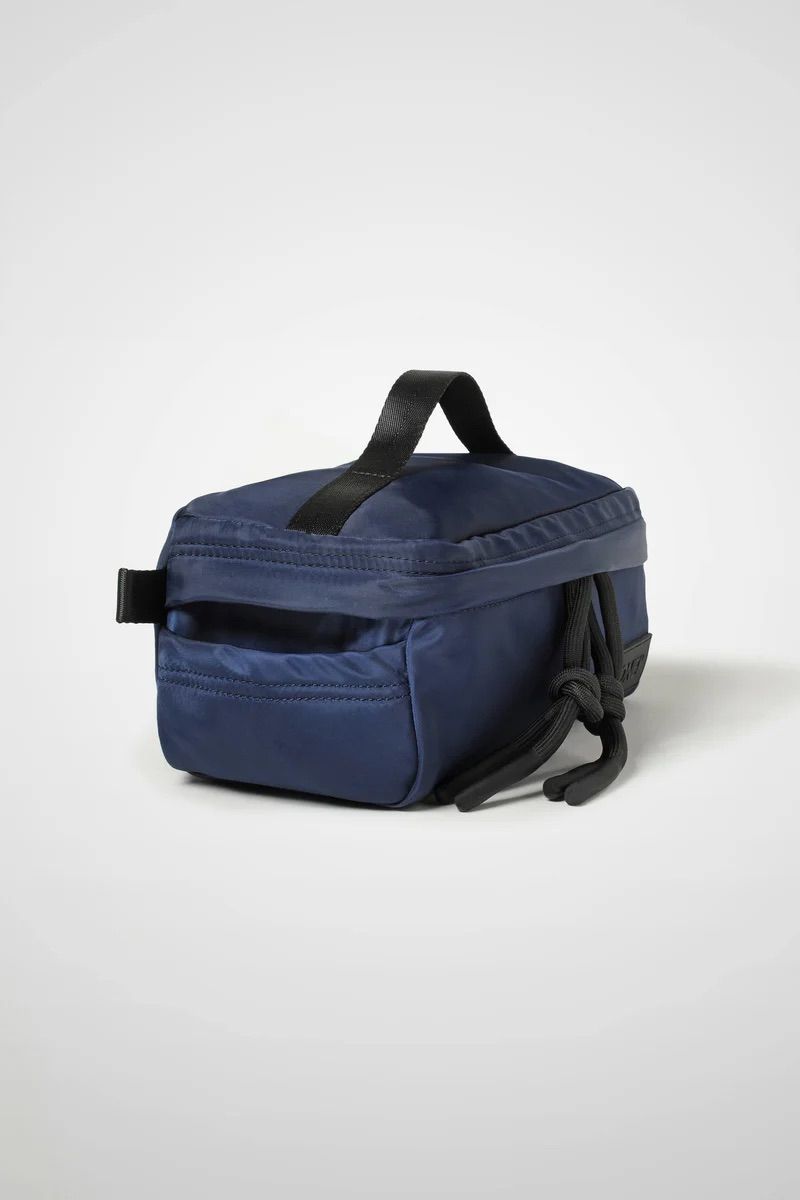 バイタルケース  / ポーチ / ナイロン / ネイビー [BEVIRU002 BLU]