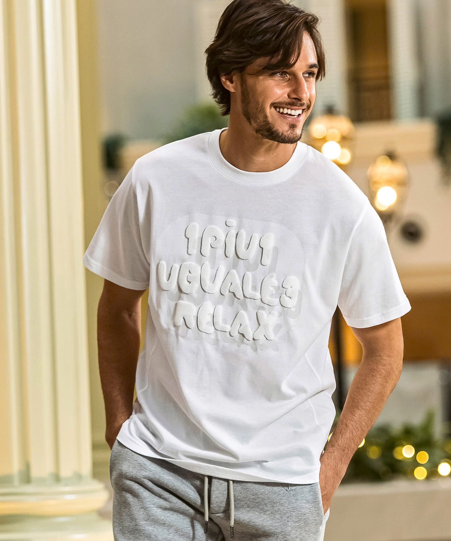 シャドウロゴ半袖Tシャツ / ホワイト【UST-26005】