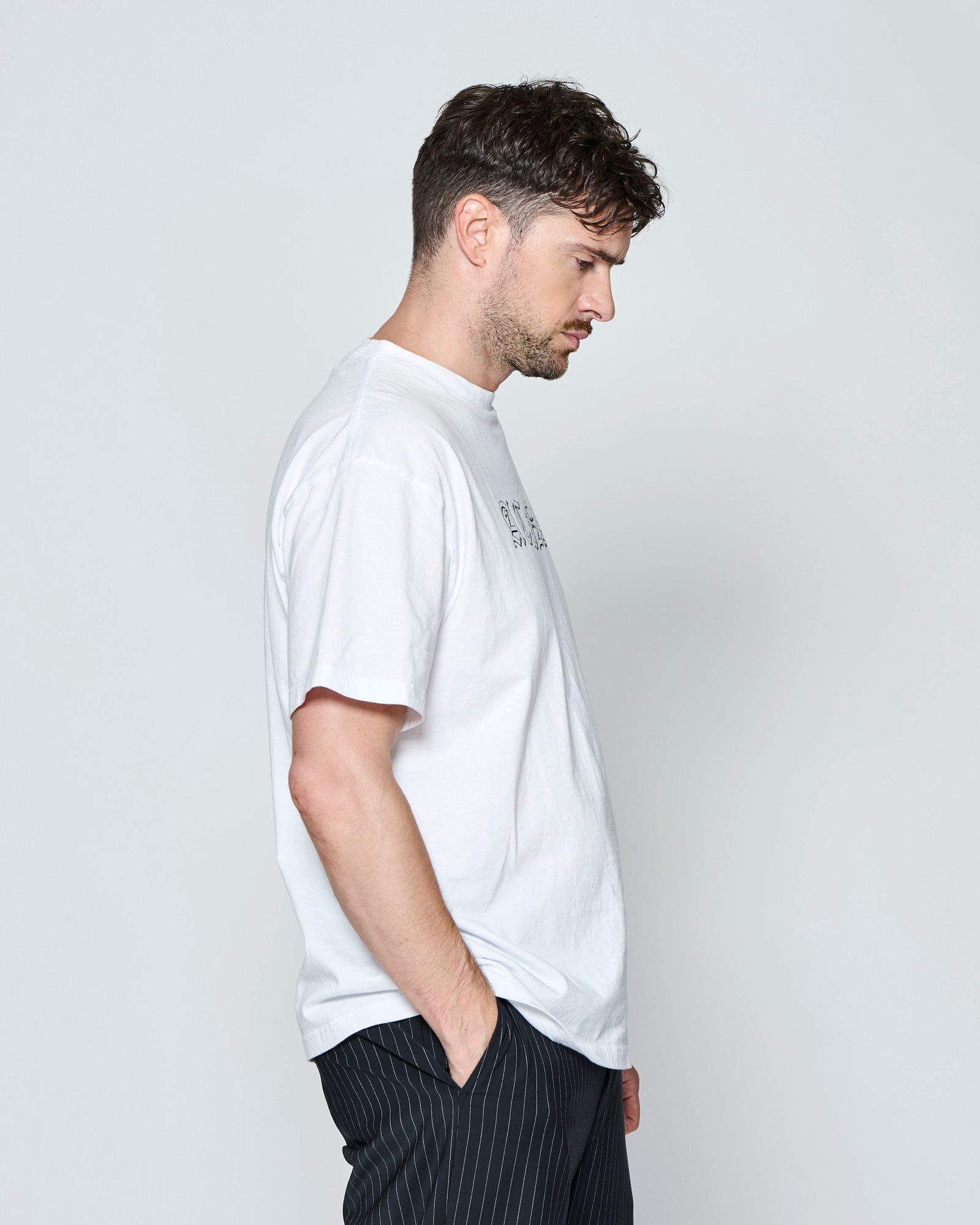 ☆先行予約☆ ヴィンテージ オールドイングリッシュ Tシャツ  /  Vintage Wash Old English Tee / WHITE【CT2701】