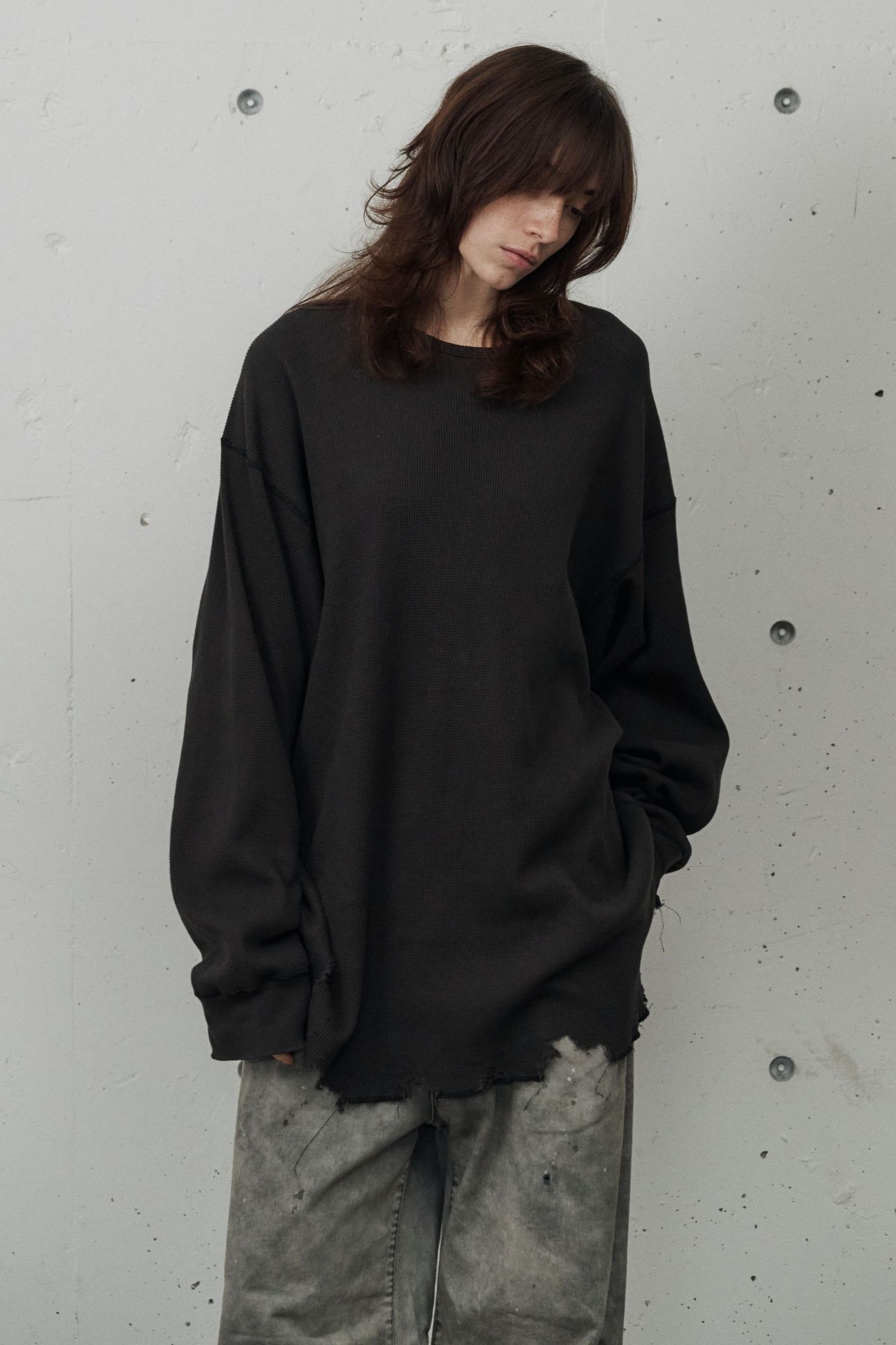 DAMAGE WAFFLE CREW LS | D.BROWN | カットソー