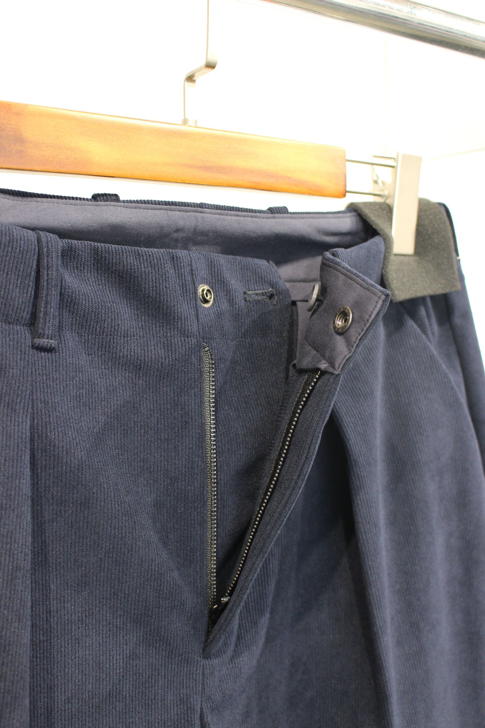 TRICOT CORDUROY MIRROR POCKET PANTS | NAVY | コーデュロイパンツ