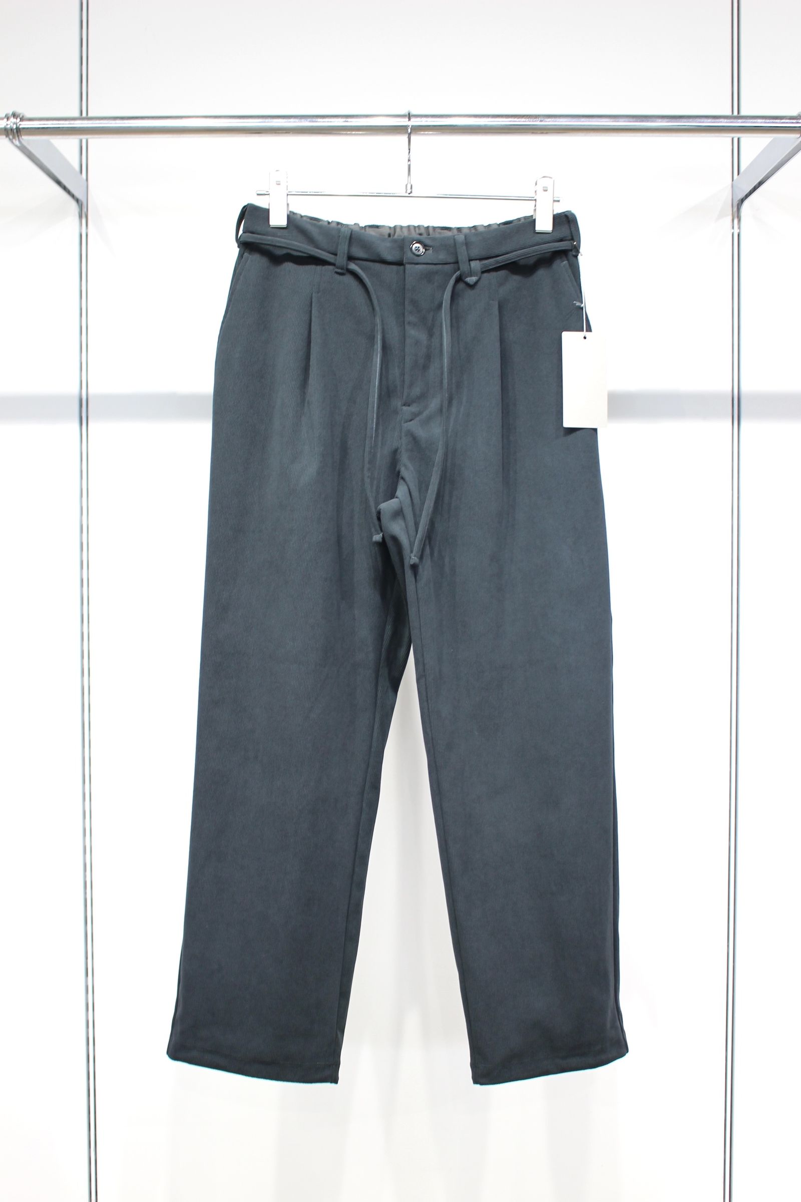 TRICOT CORDUROY PANTS | CADET BLUE | ポリエステルコーデュロイ
