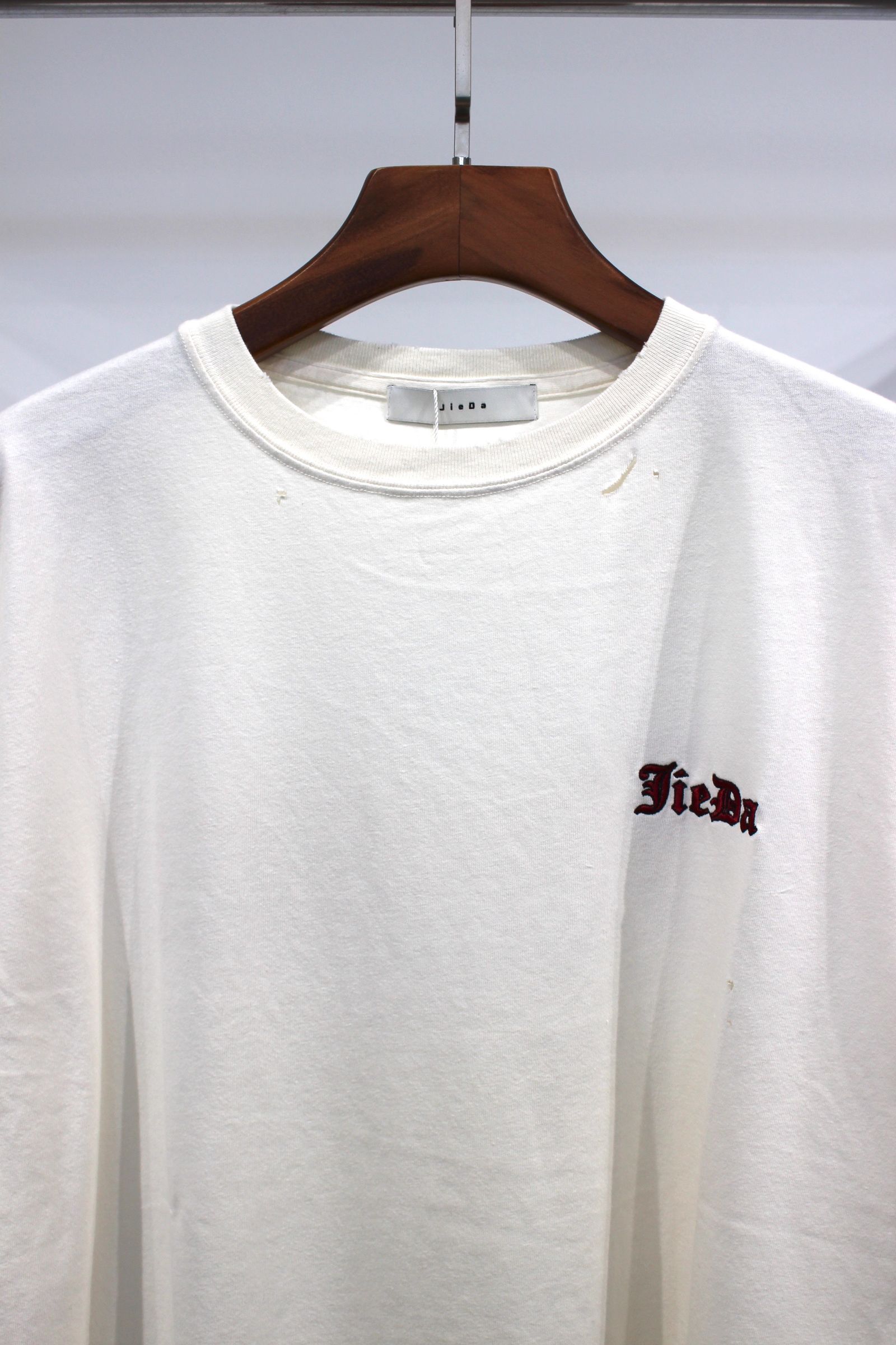 DAMAGE GOTHIC PIGMENT TEE | IVORY | Tシャツ