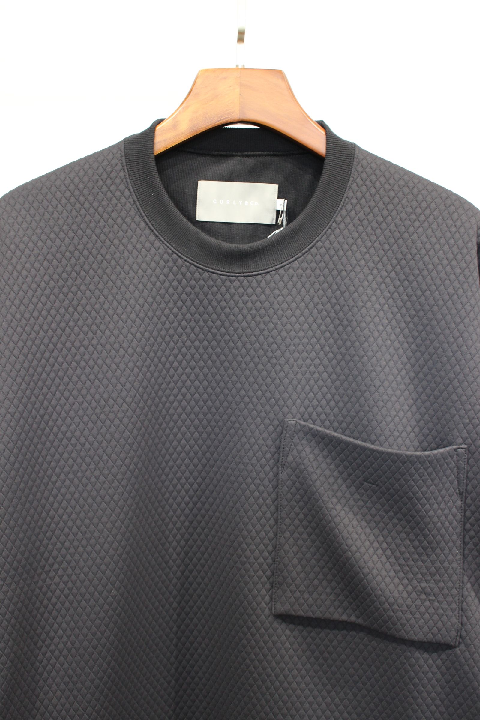 MICRO QUILTING JACQUARD P/O | BLACK | カットソー