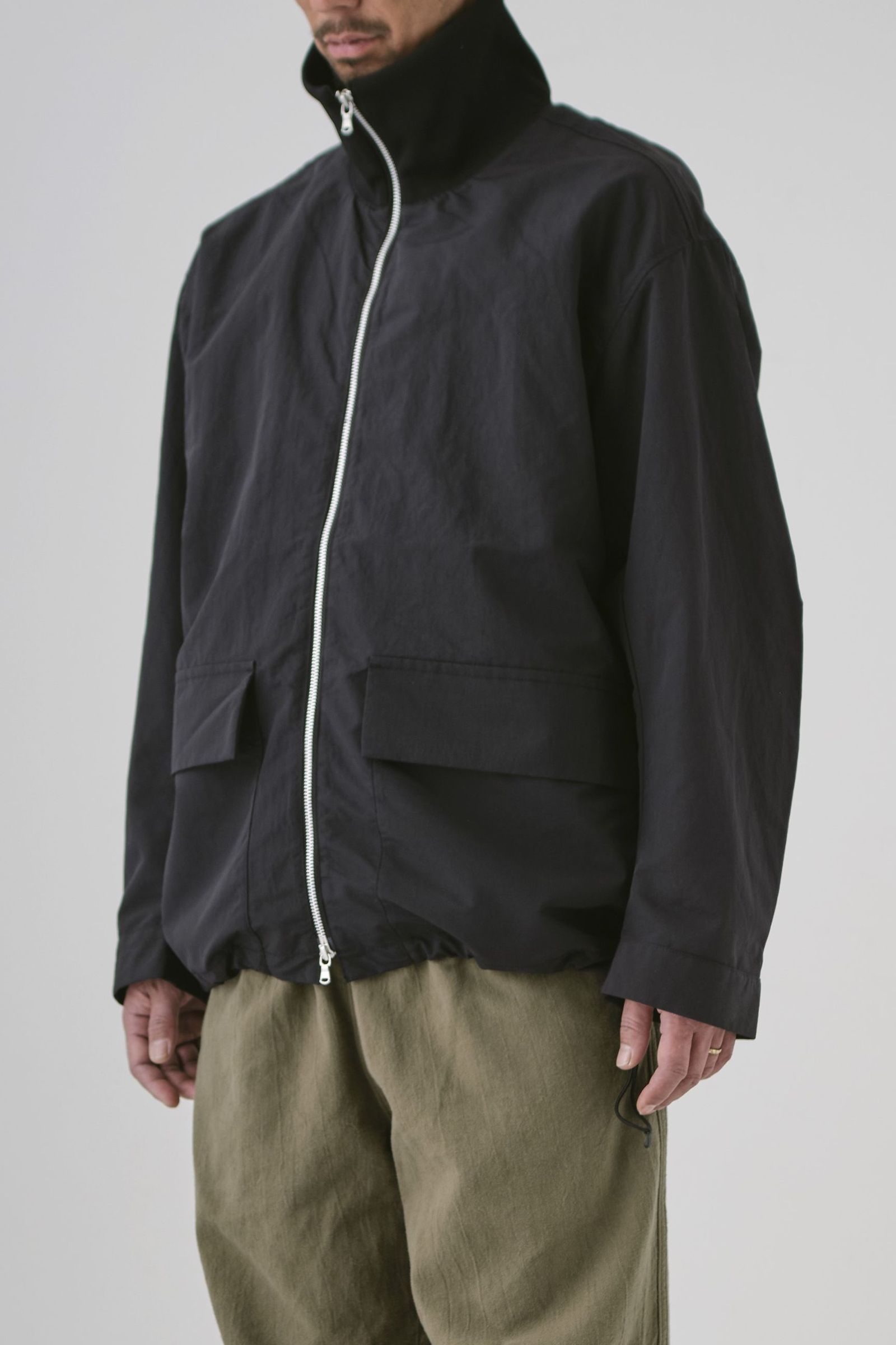 EARNESTLY ZIP BLOUSON | BLACK | ジャケット