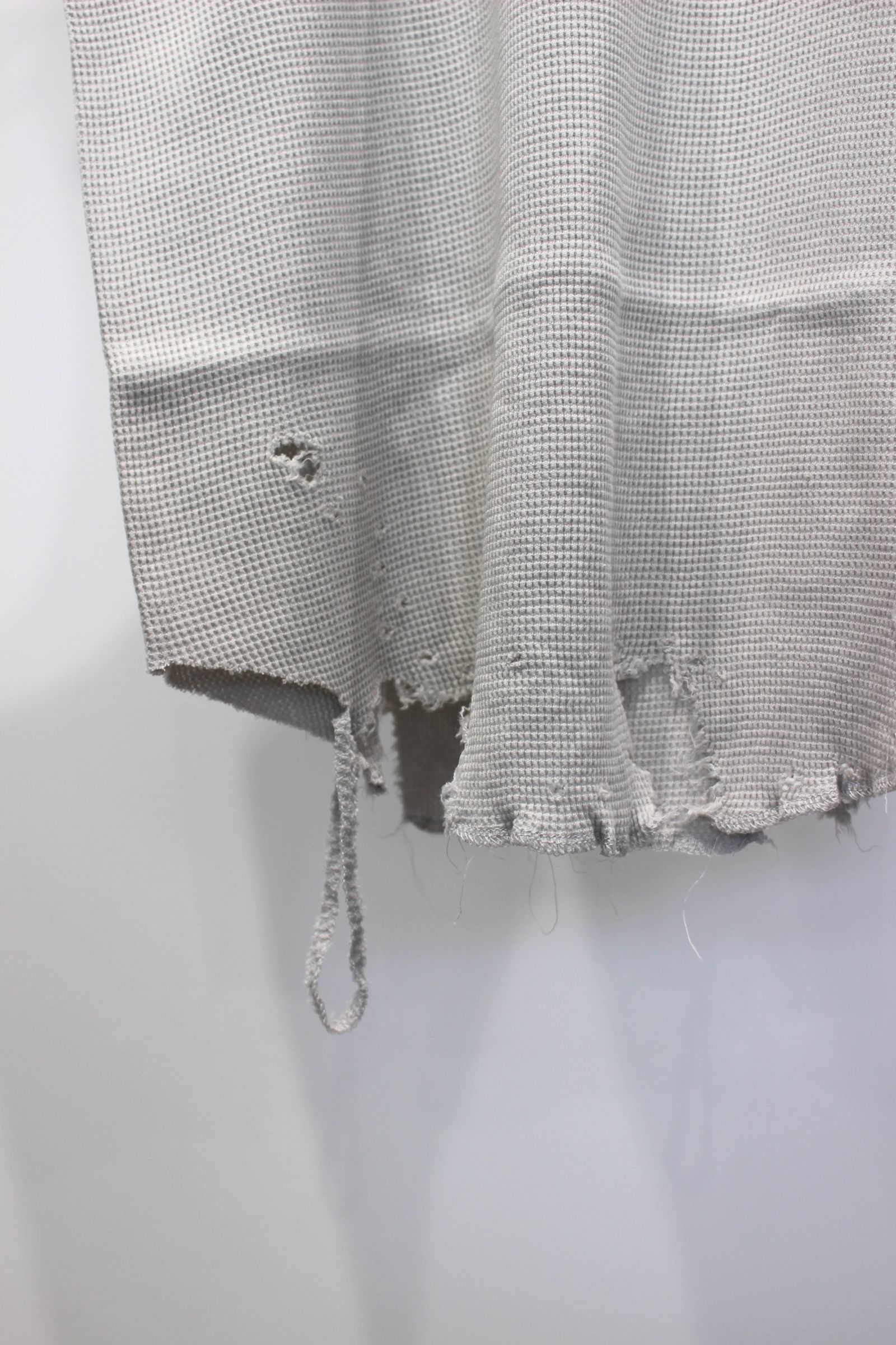 DAMAGE WAFFLE TANK | GREIGE | タンクトップ