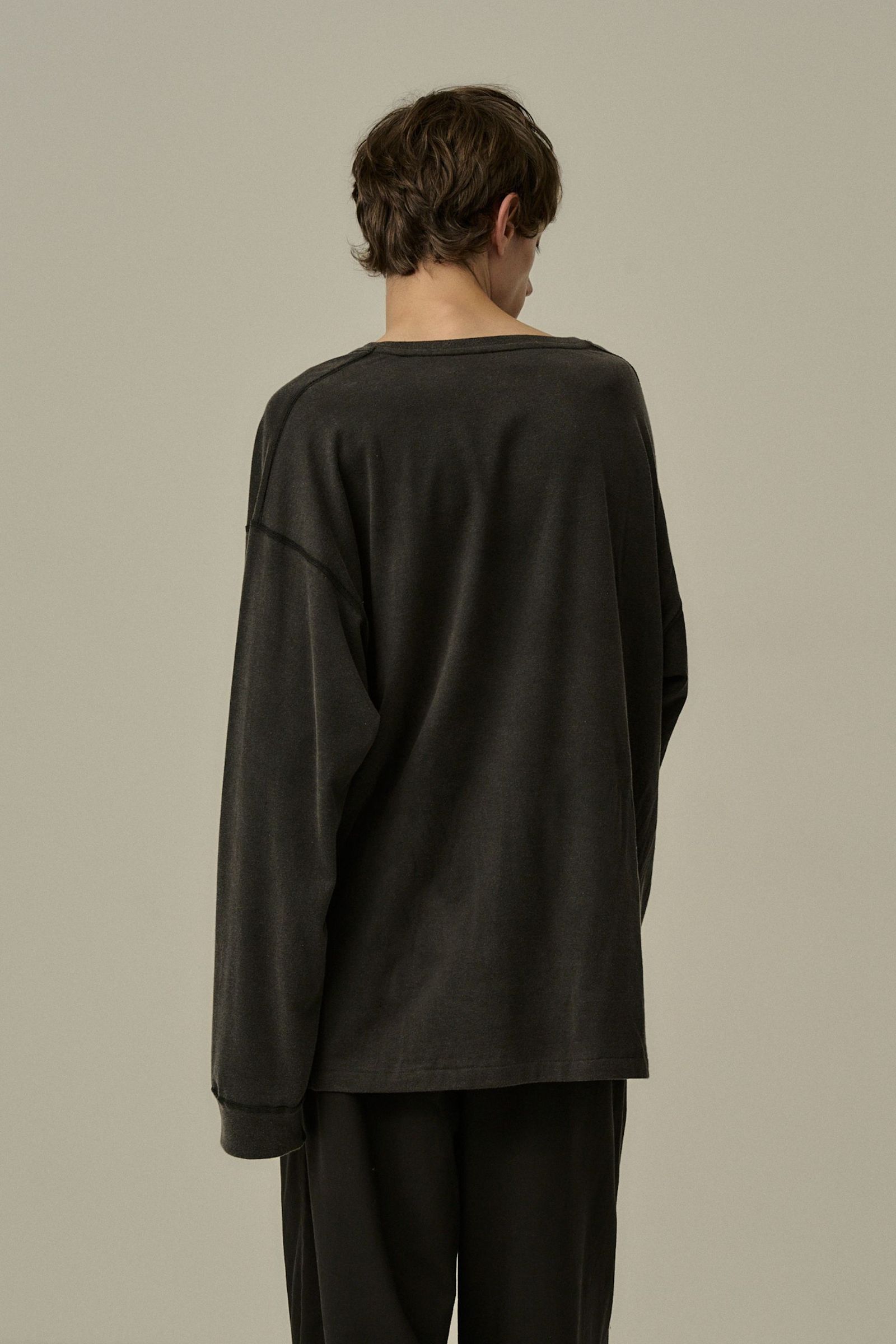 UNEVENNESS type-U LS T-SHIRT | BLACK | カットソー