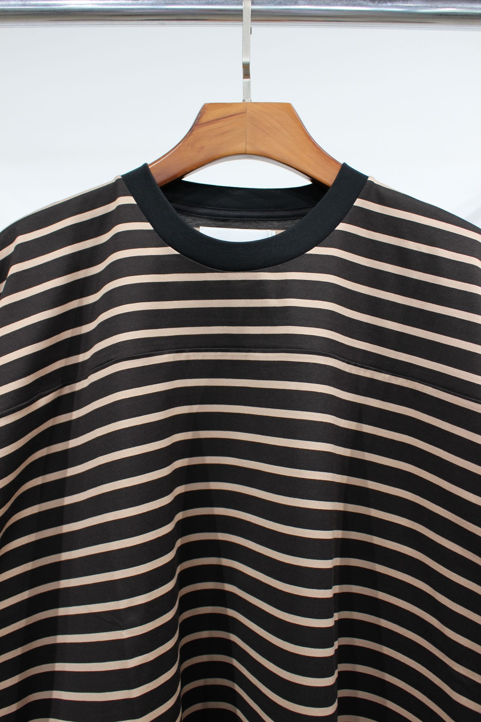 CREW NECK BORDER FOOTBALL CUTSAW/カットソー