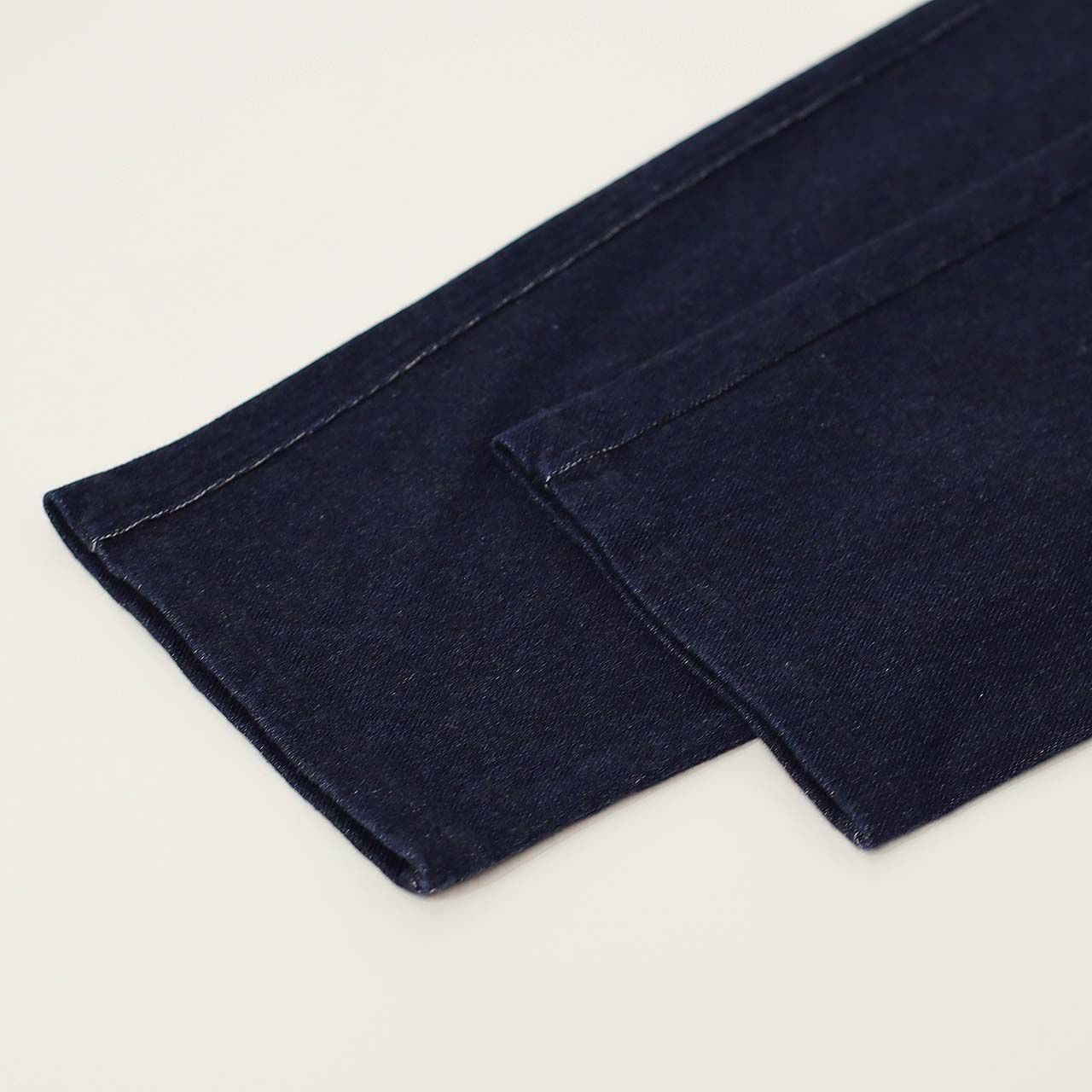 DENIM 1TUCK EZ TAPERED PANTS -indigo- | INDIGO | ニットデニム