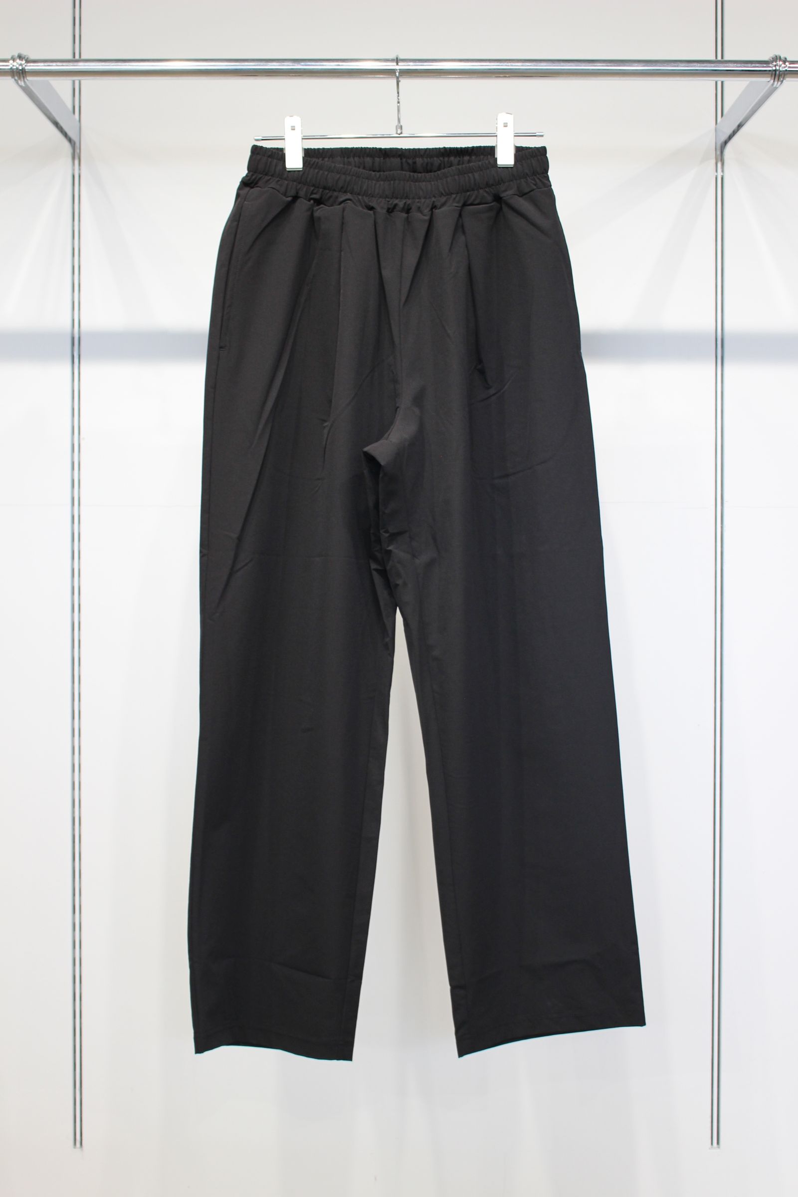 AMPHIBIOUS RELAX PANTS | Black | リラックスパンツ