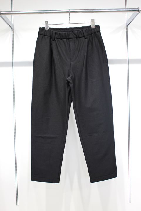 WARM TECH PREMIUM PANTS | COAL BLACK | テーパードパンツ