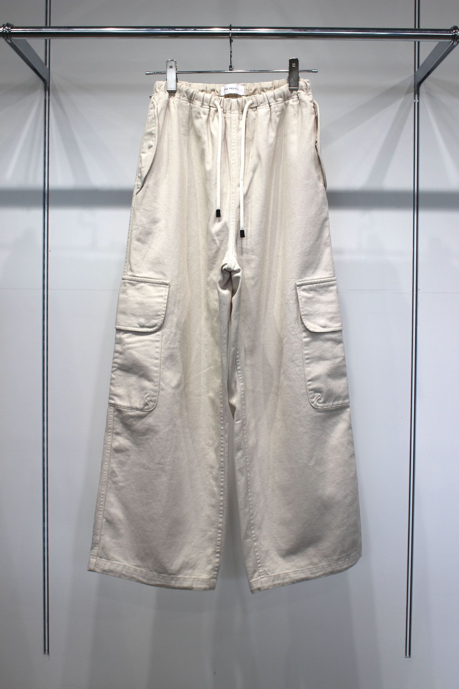 RILEY CARGO TROUSERS | IVORY | カーゴパンツ