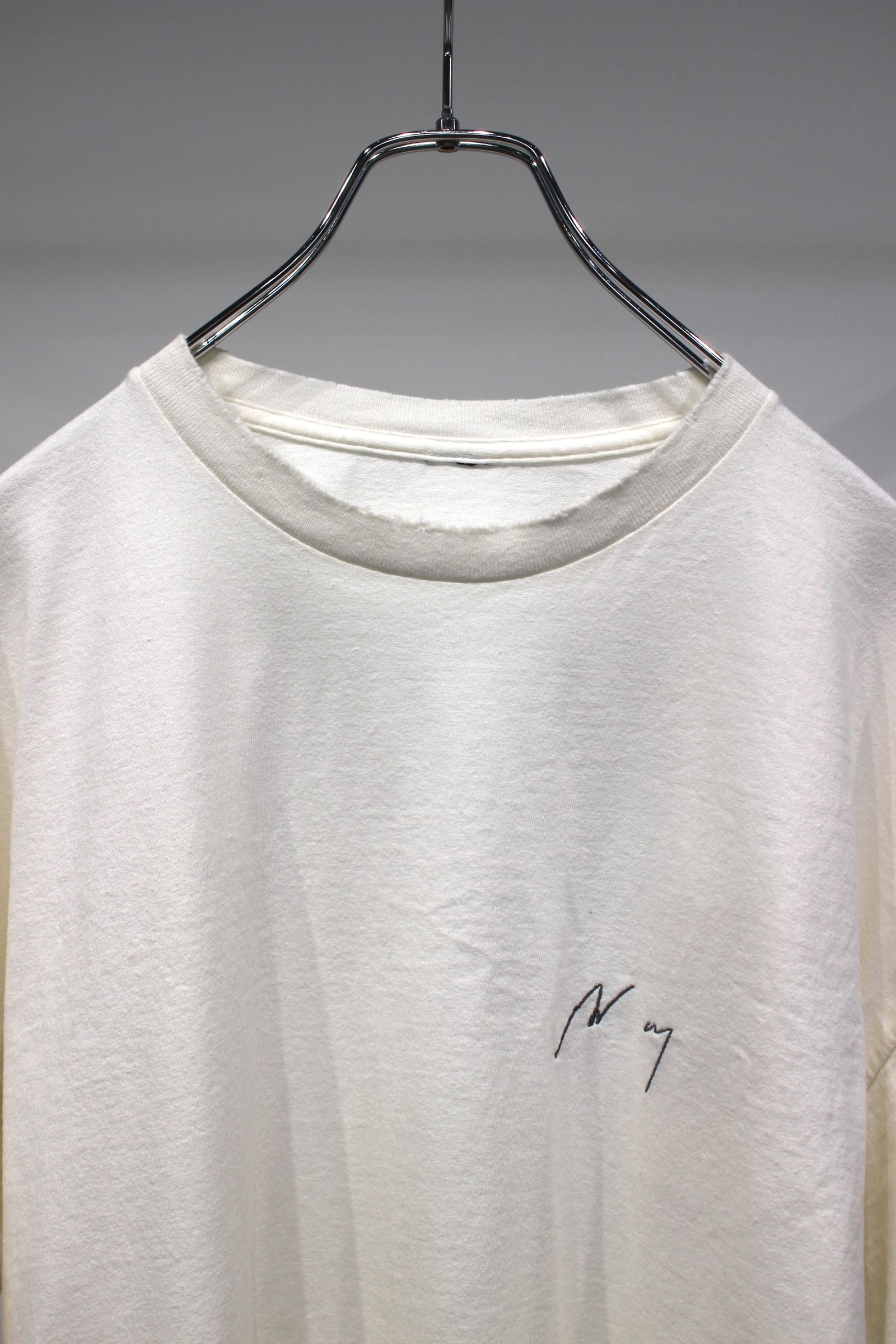 EMBROIDERY DYED T-SHIRT | WHITE | カットソー