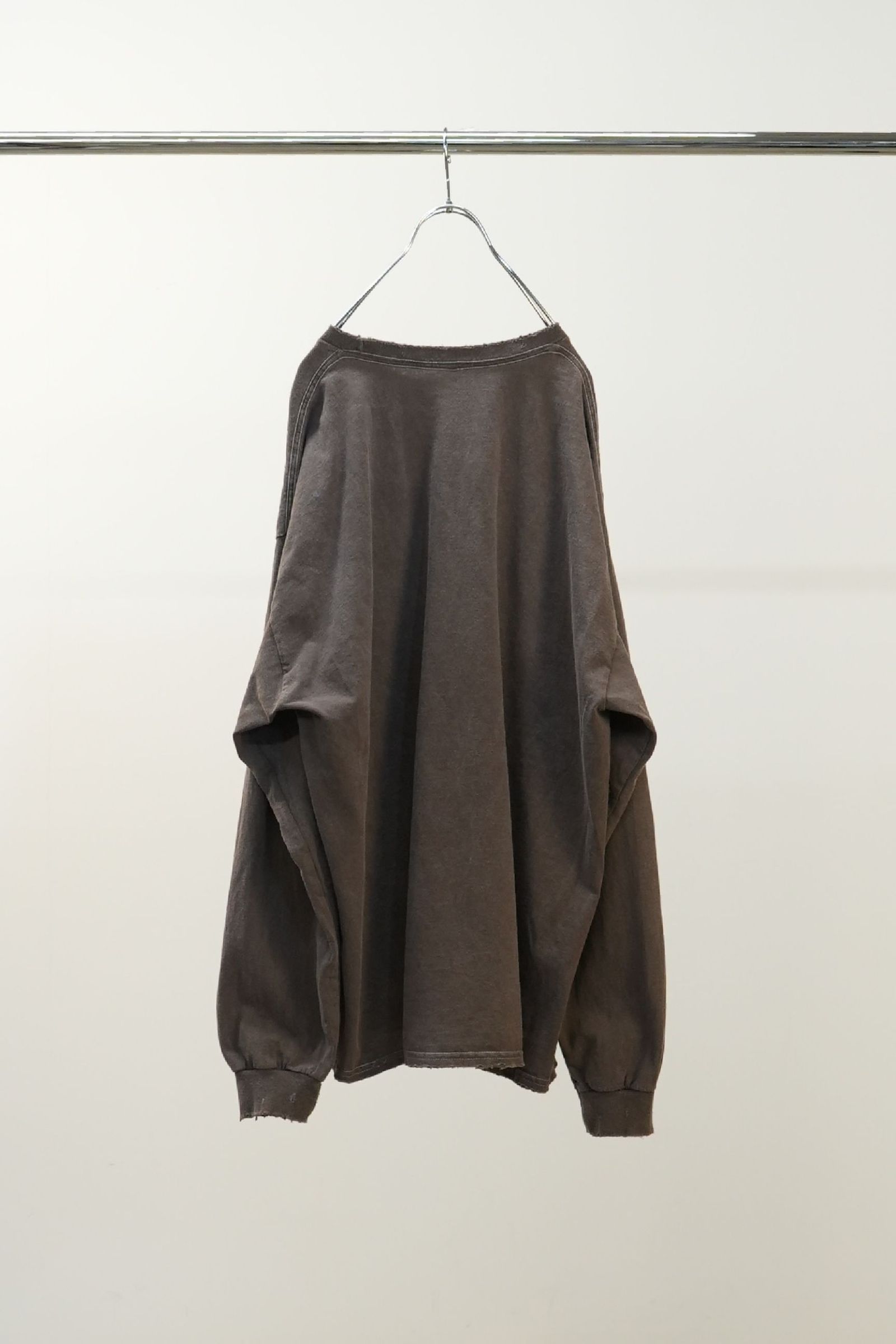 MASSAGE L/S T-SHIRT | BROWN | カットソー
