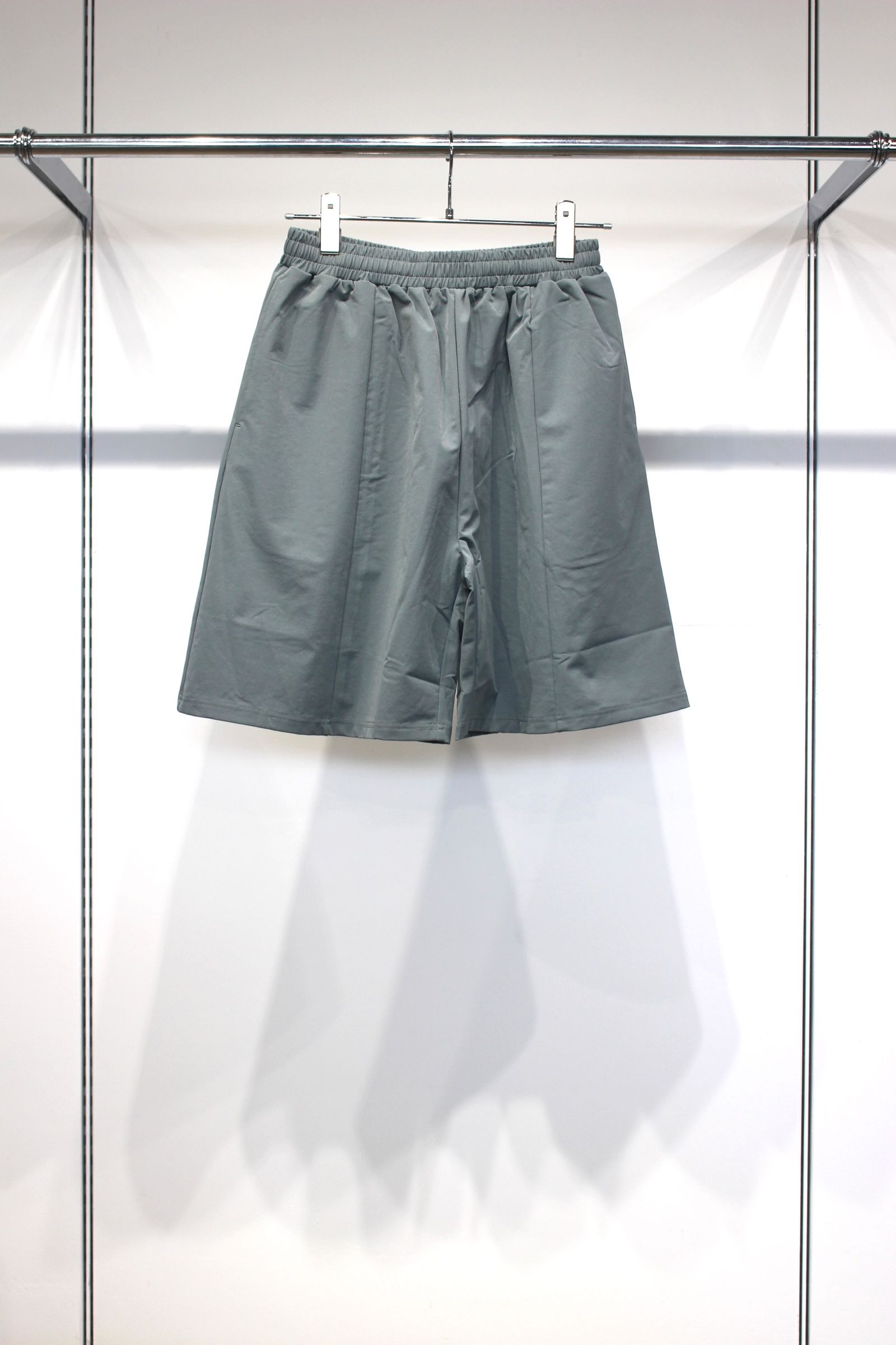 AMPHIBIOUS SHORTS | Blue | リラックスショーツ