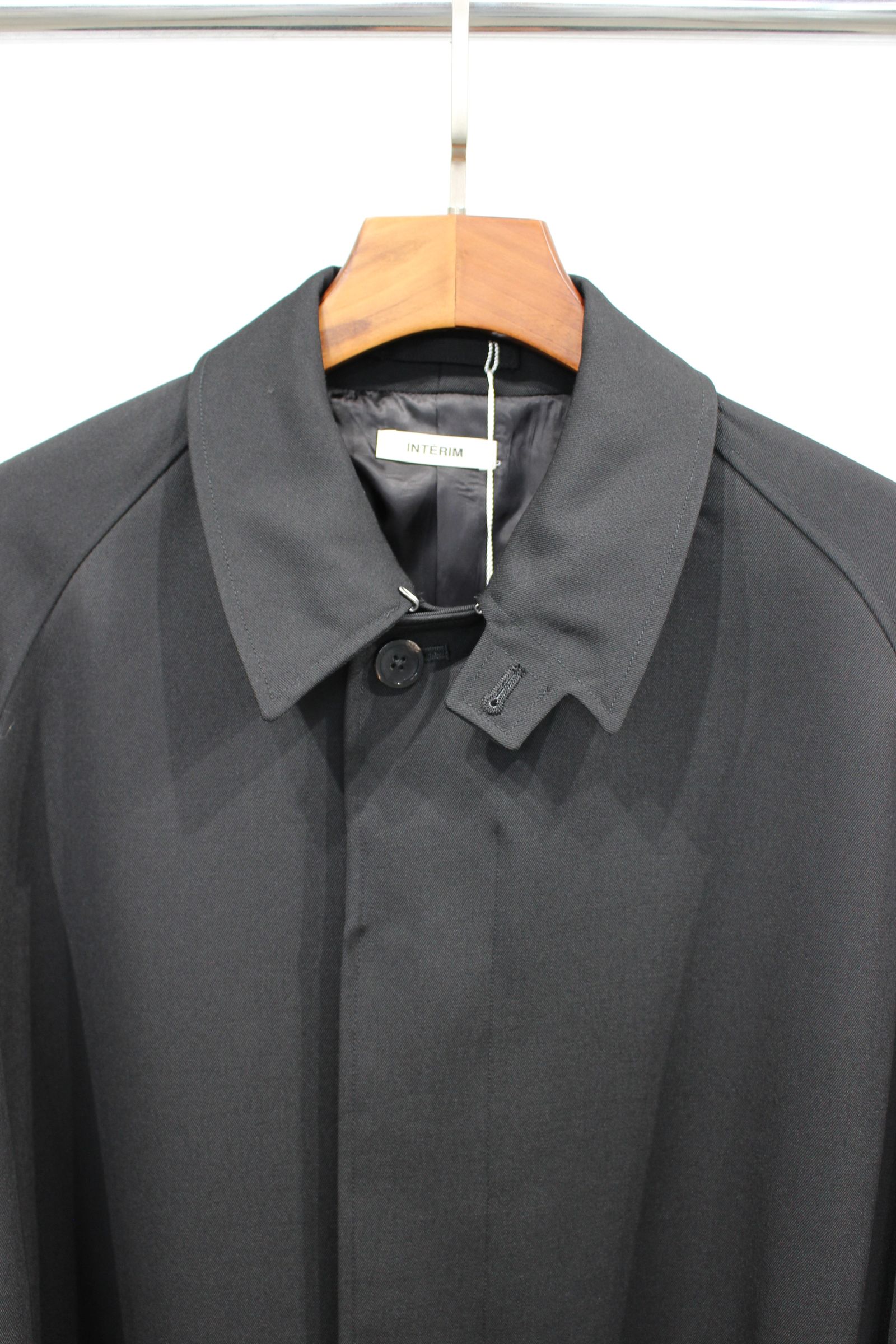 HYPER BIG PURE BLACK WOOL GABERDINE SINGLE RAGLAN COAT/BLACK