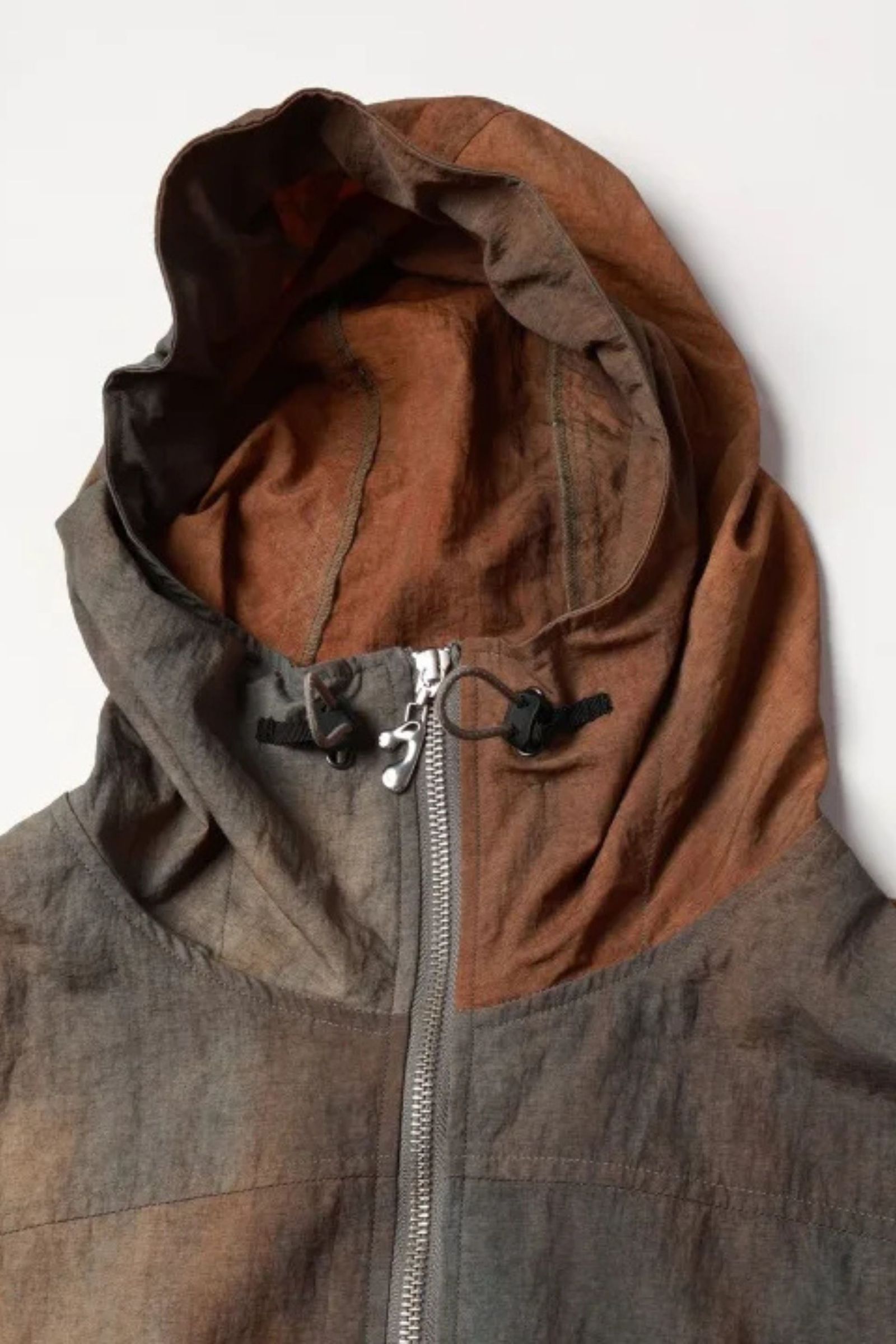 DYED NYLON PARKA | DYED | ジップアップフーディー