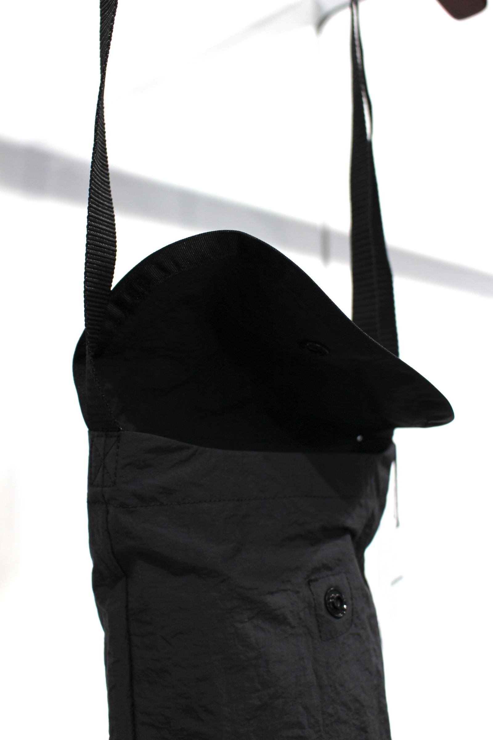 Small pocket/BLACK