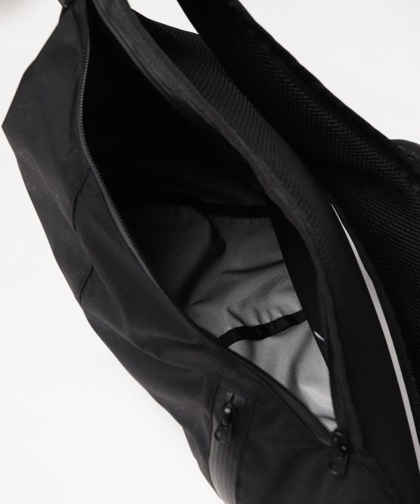 3L BODY BAG/BLACK