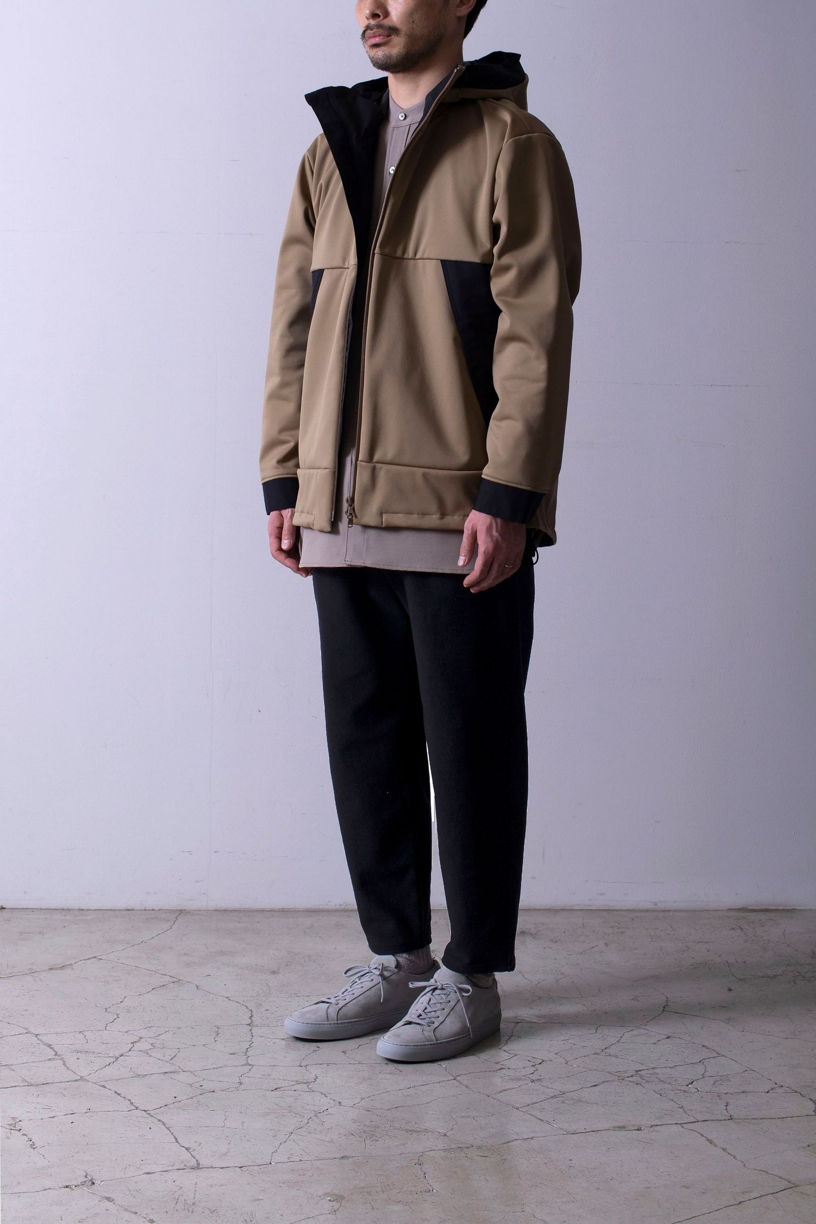 CURLY ALL-PURPOSE PARKA ソフトシェルパーカ オリーブ - ジャケット