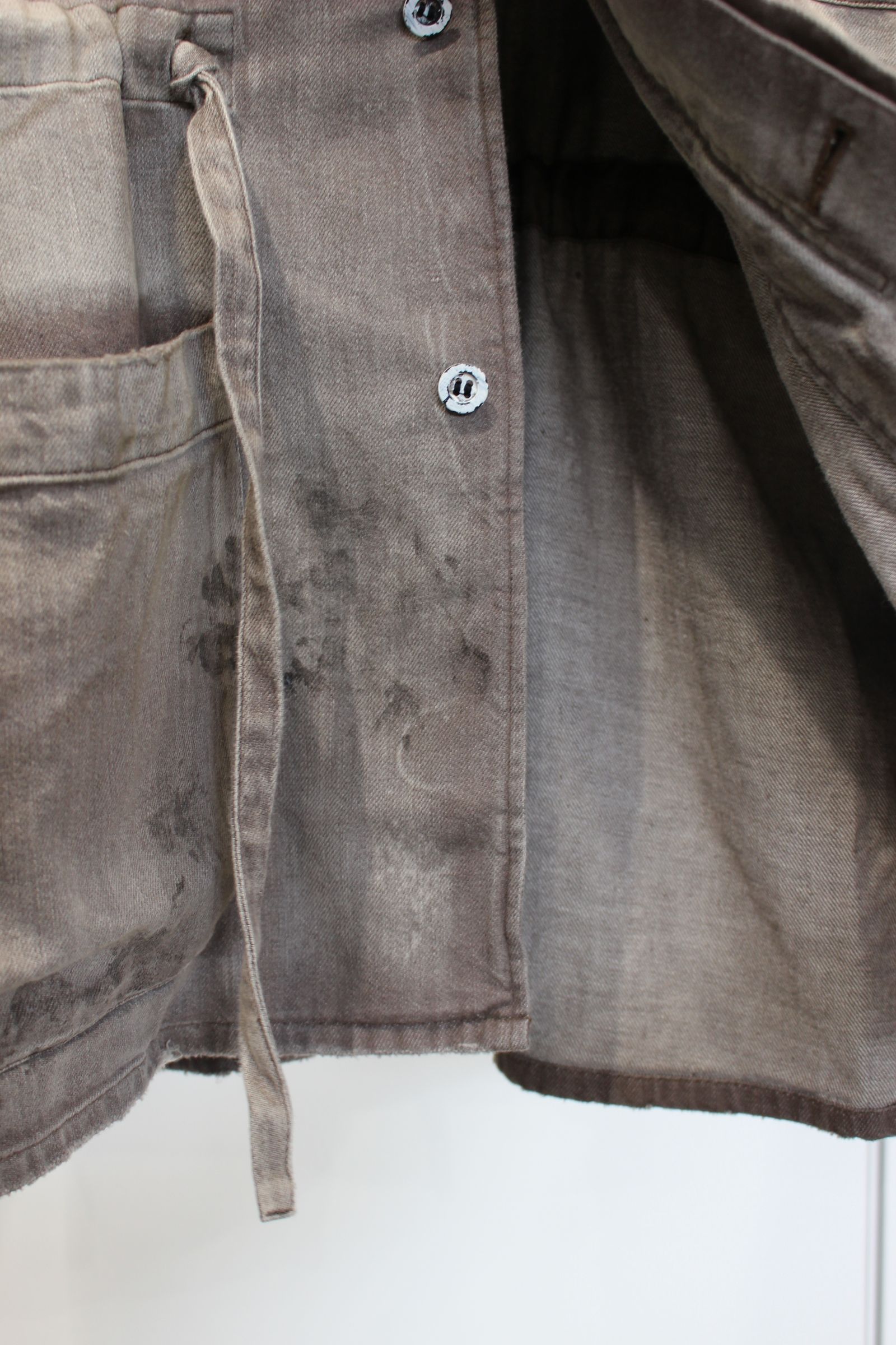 AGING DENIM SHIRT JACKET | BROWN | ジャケット