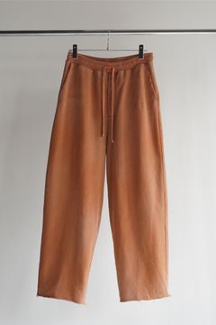 DYED SWEAT PANTS | TERRACOTTA | スウェットパンツ