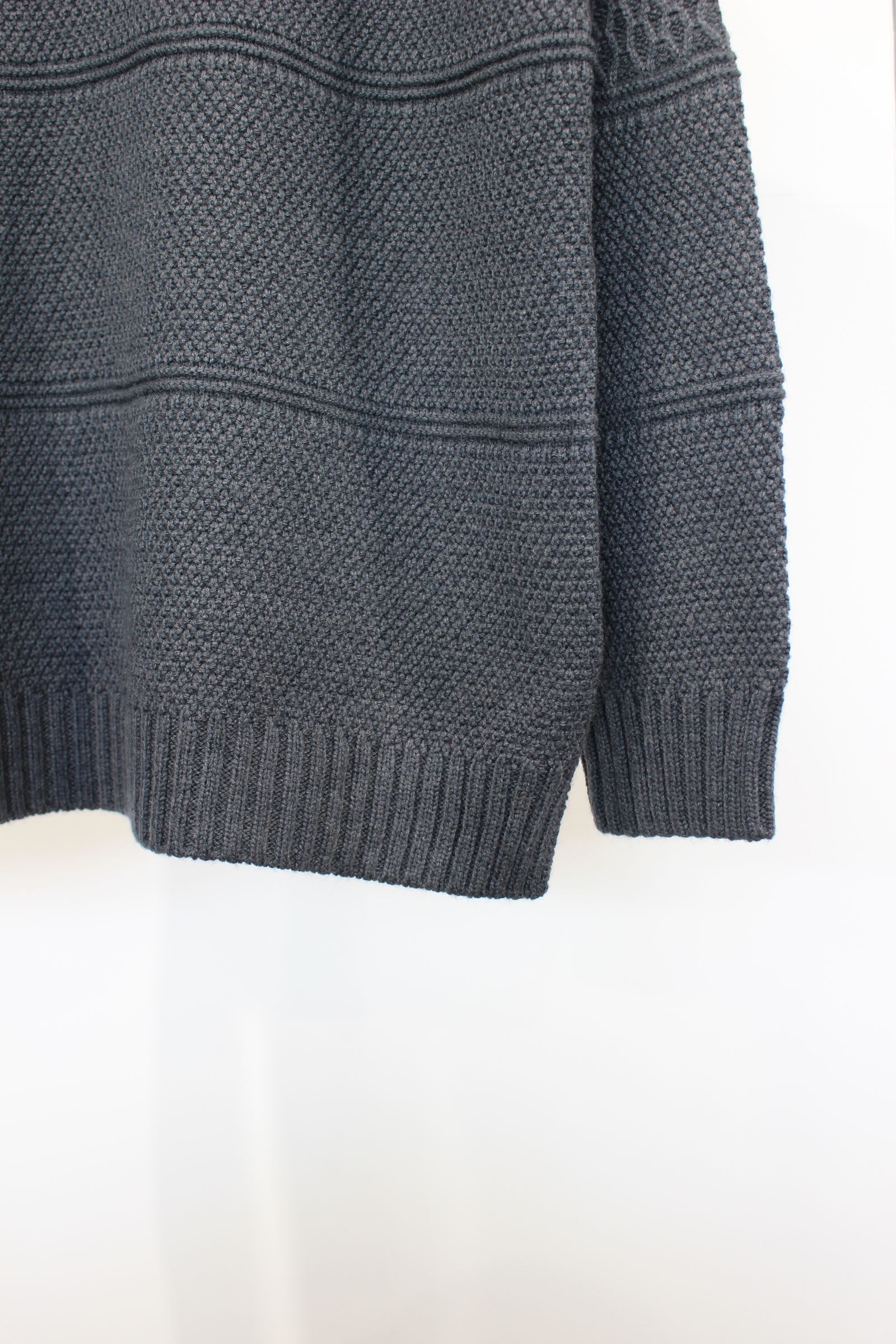 BIG SILHOUETTE WAFFLE P/O KNIT/GRAY