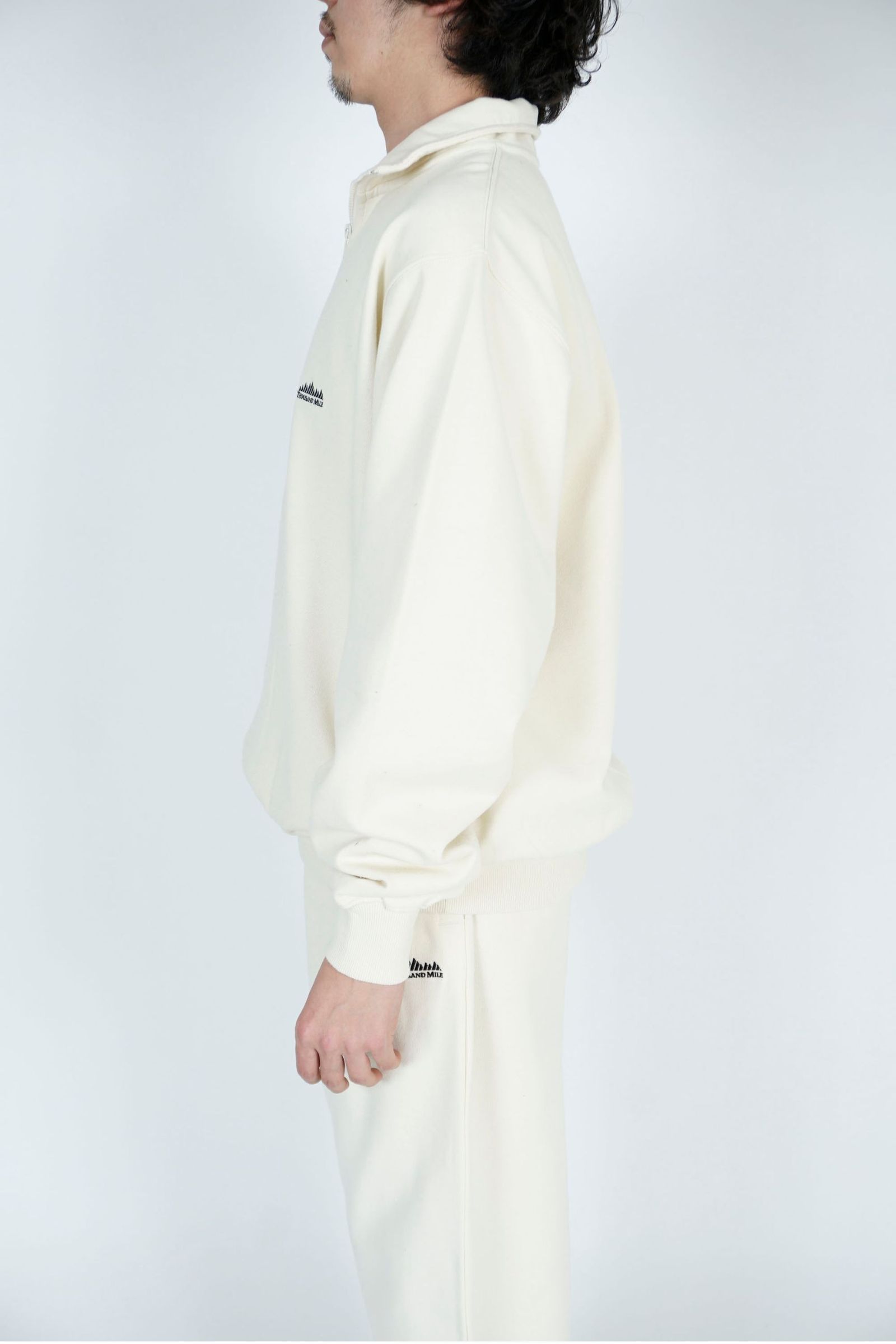 THOUSANDMILE HALF ZIP SWEAT SET UP/OFF WHITE