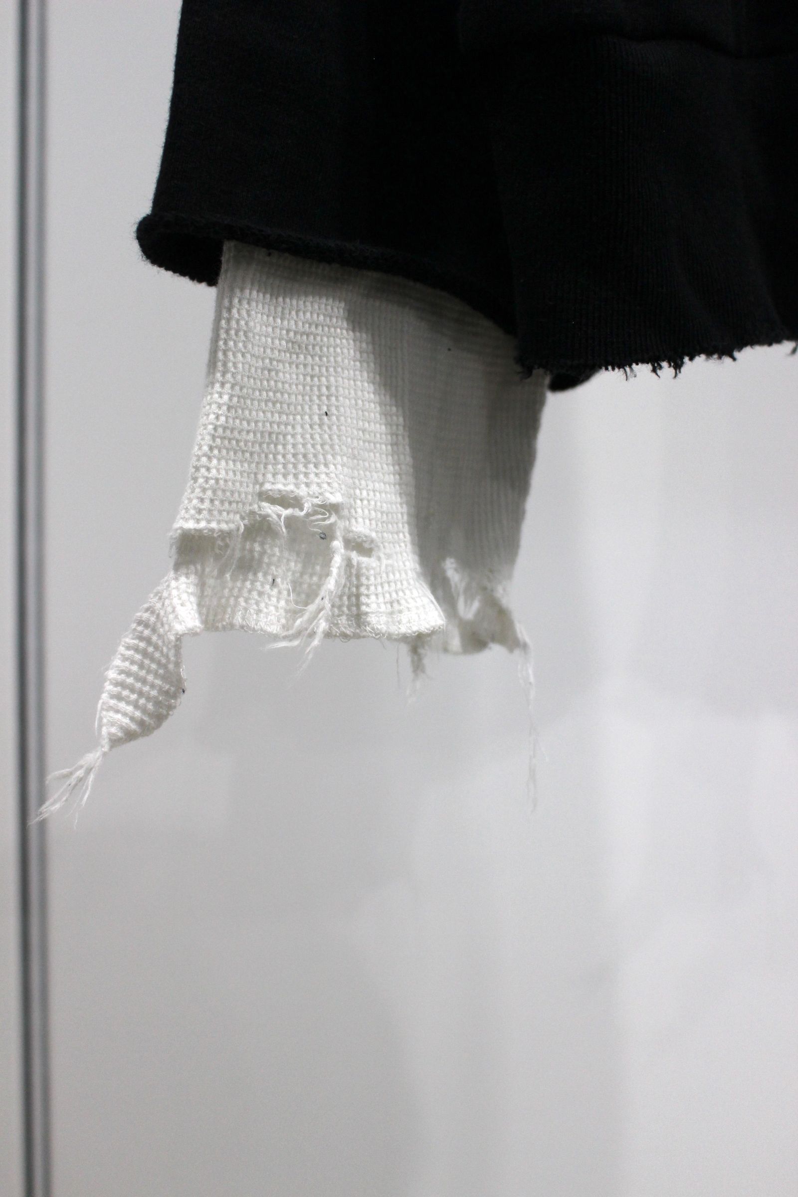 ZIP-UP HOODIE/BLACK