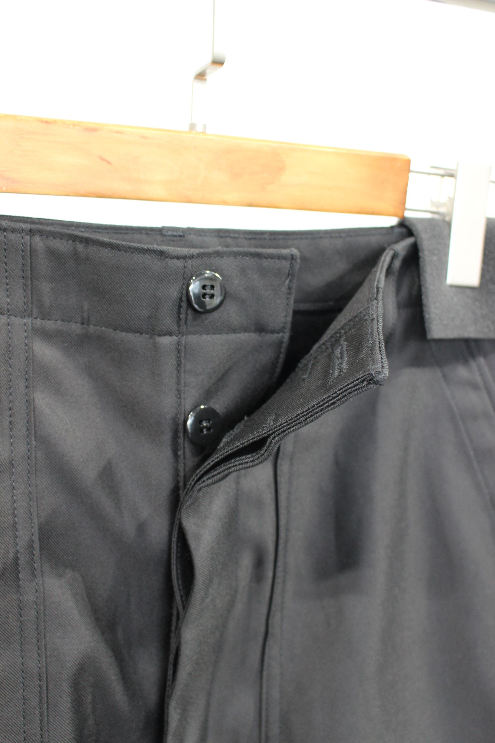 GIZA BACK SATIN BAKER PANTS/BLACK