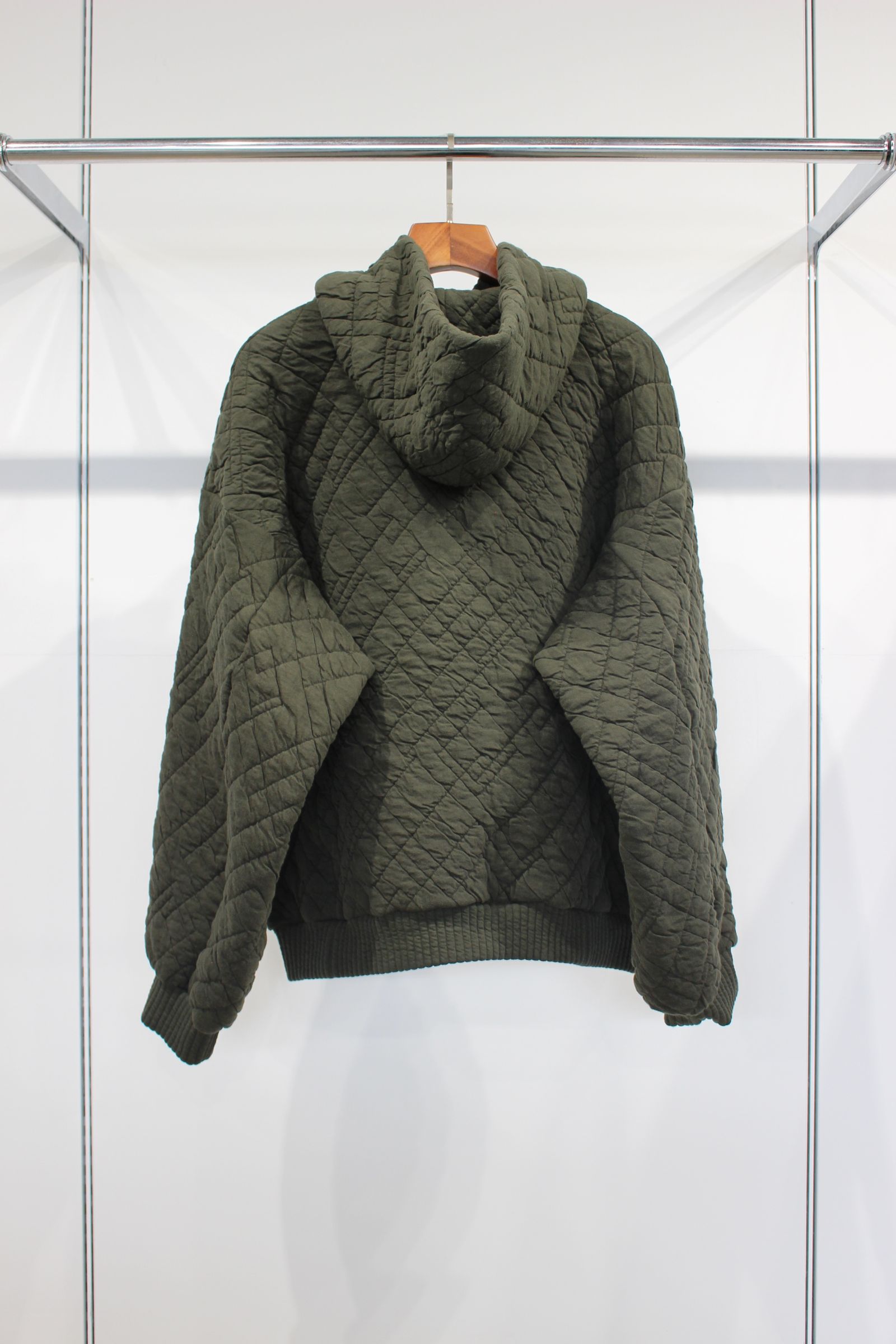 my beautiful landlet - [ラスト1点] QUILTED JACQUARD PULLOVER HOODIE | BLACK |  パーカー | NapsNote