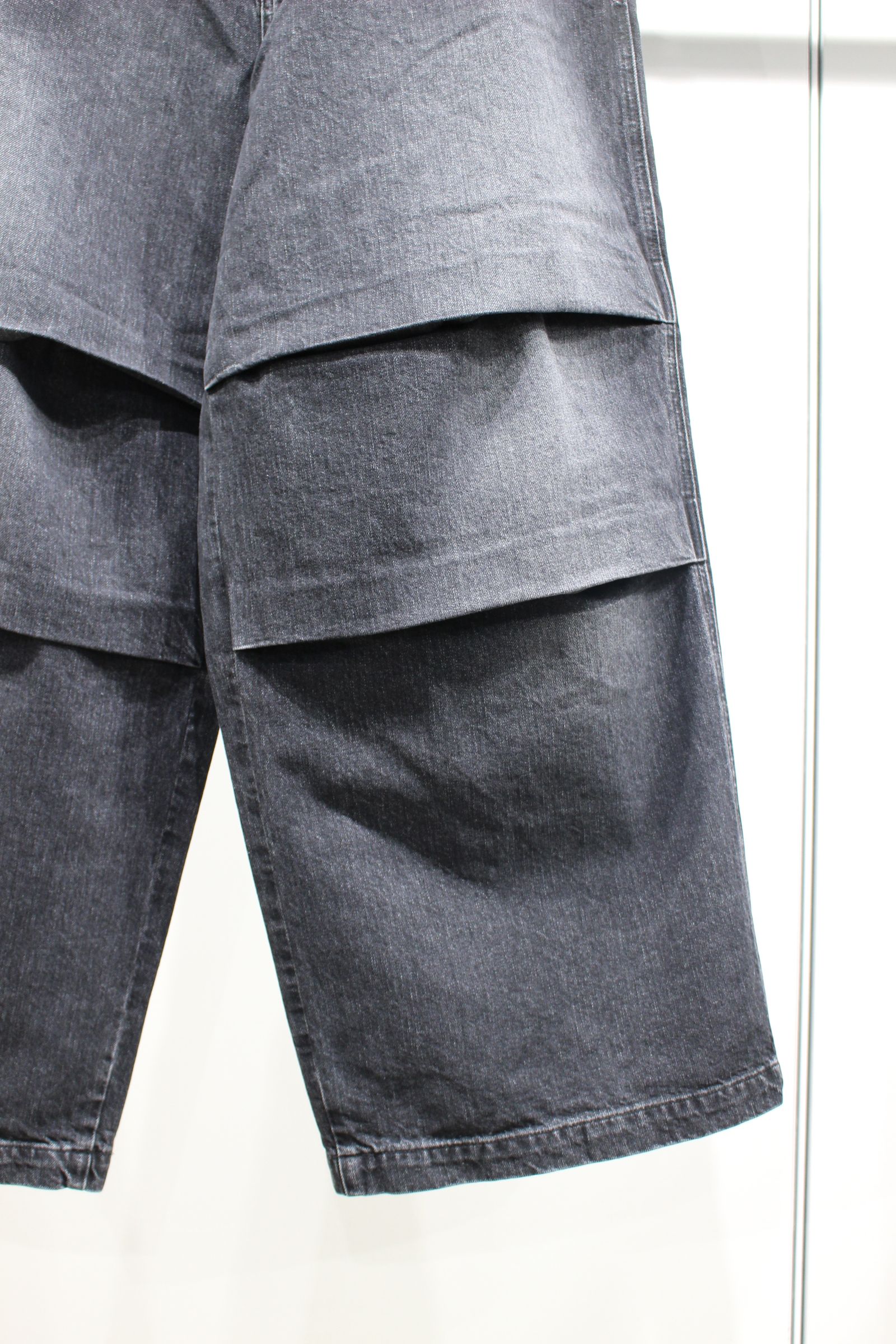 [ラスト1点] PARACHUTE DENIM PANTS | BLACK | デニム