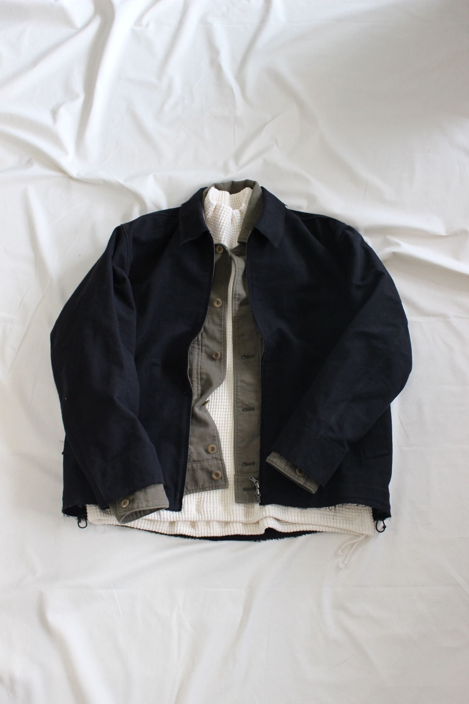 HREINN BLOUSON | OLIVE | シャツブルゾン