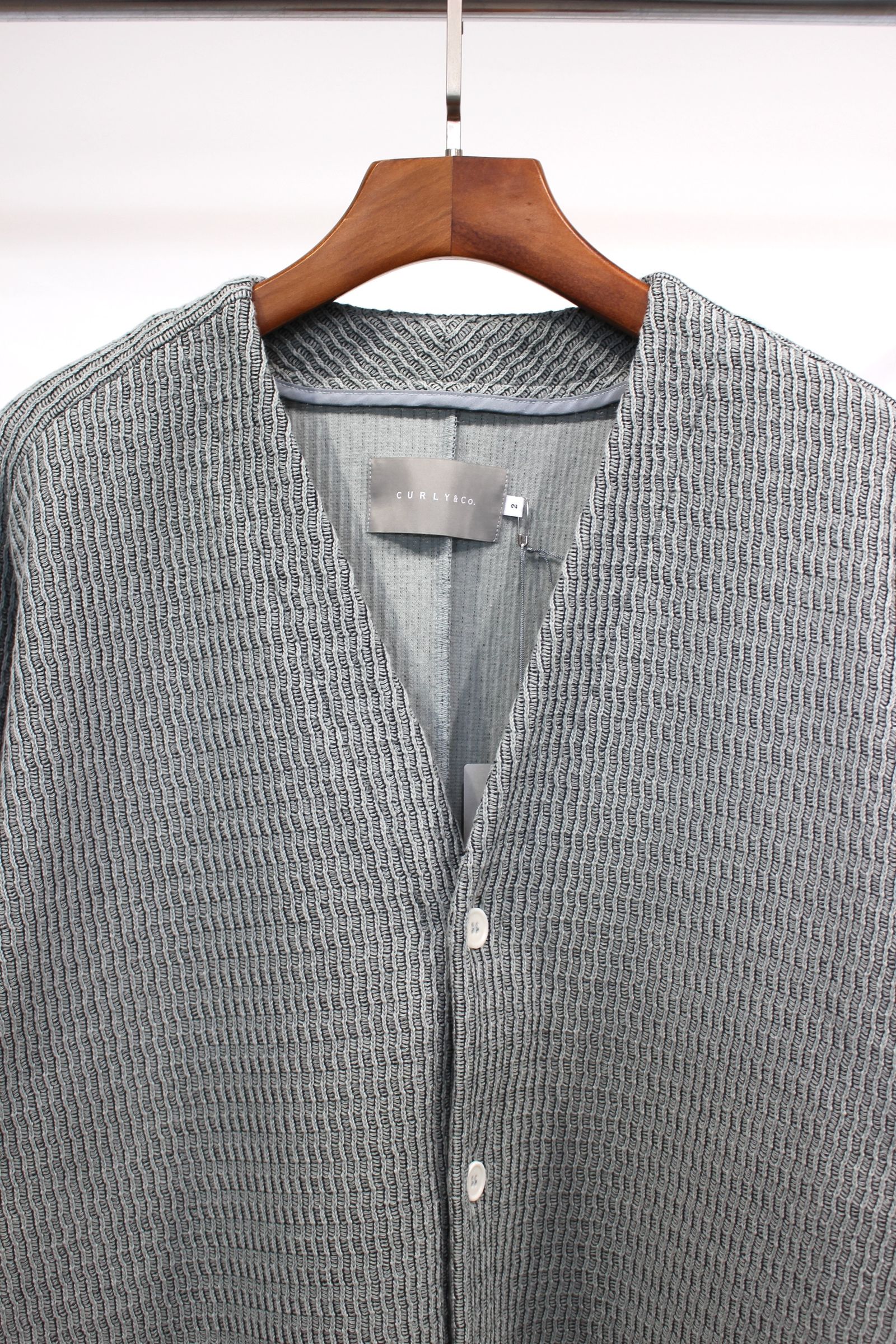 [ラスト1点] 3D WAFFLE CARDIGAN | CHOCOMINT | カットソー